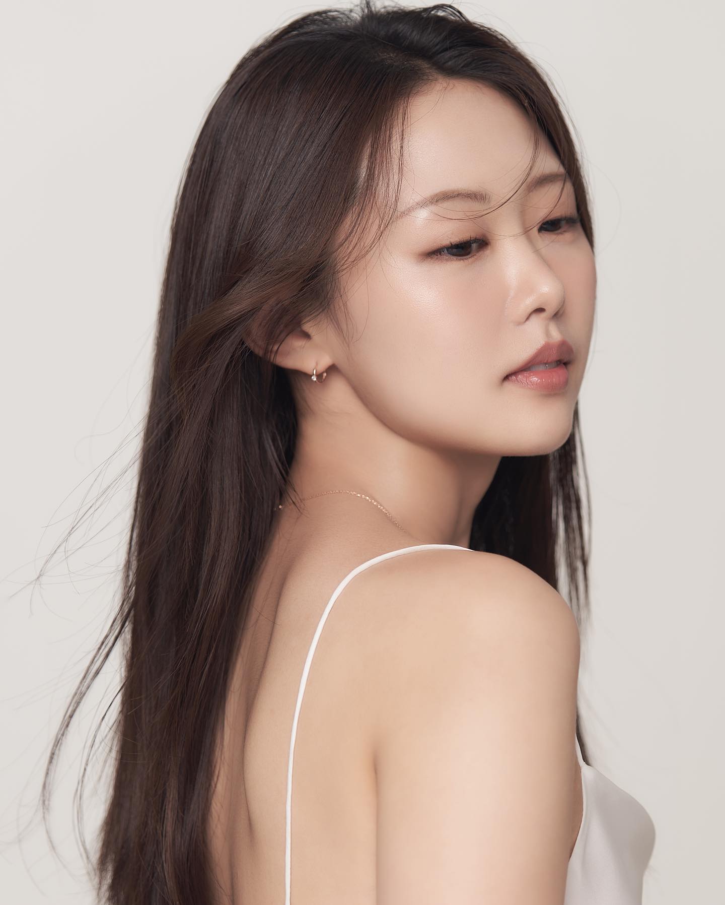 Jp-art - 🛀 @jp12206b_studio #프로필촬영 #프로필스튜디오 #개인프로필...