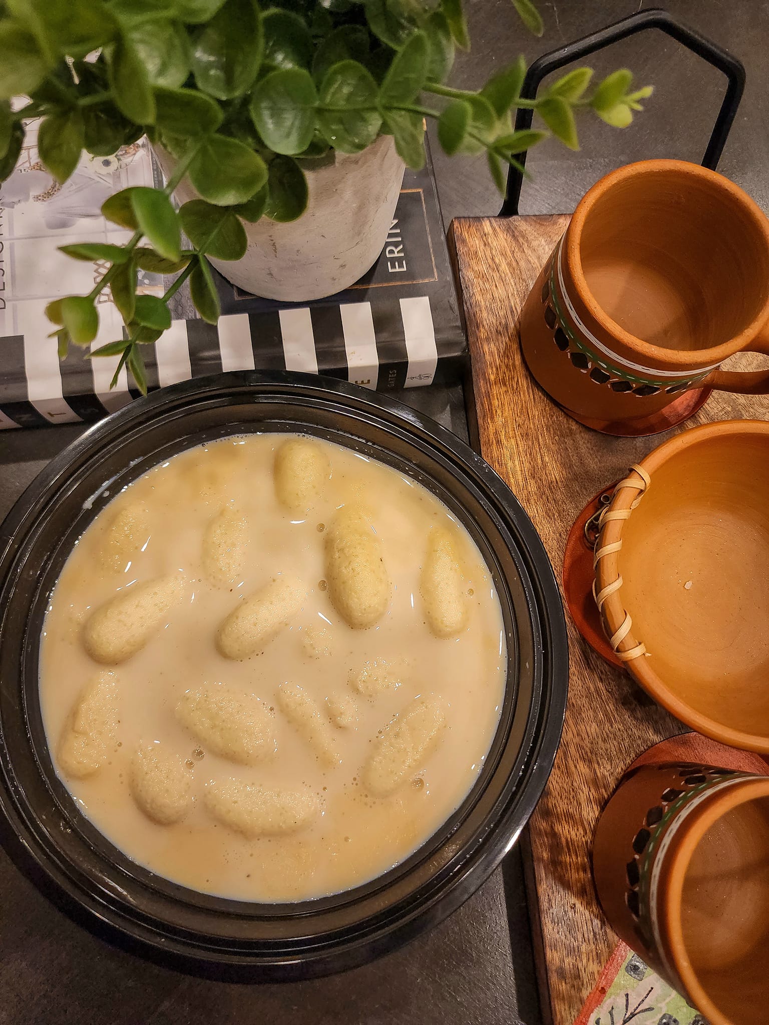 Introducing our delicious Roshmalai... - Mawa Sweets by Muna