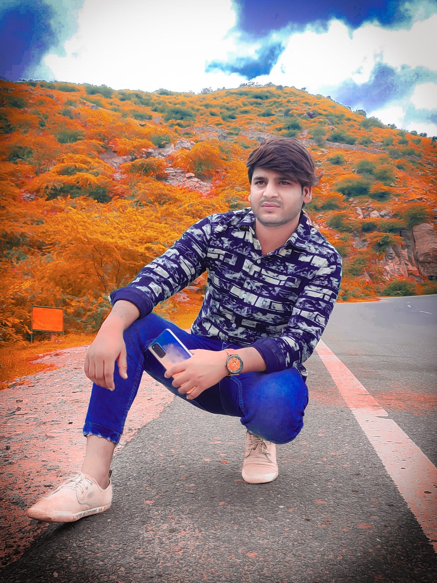 Inam Khan H R