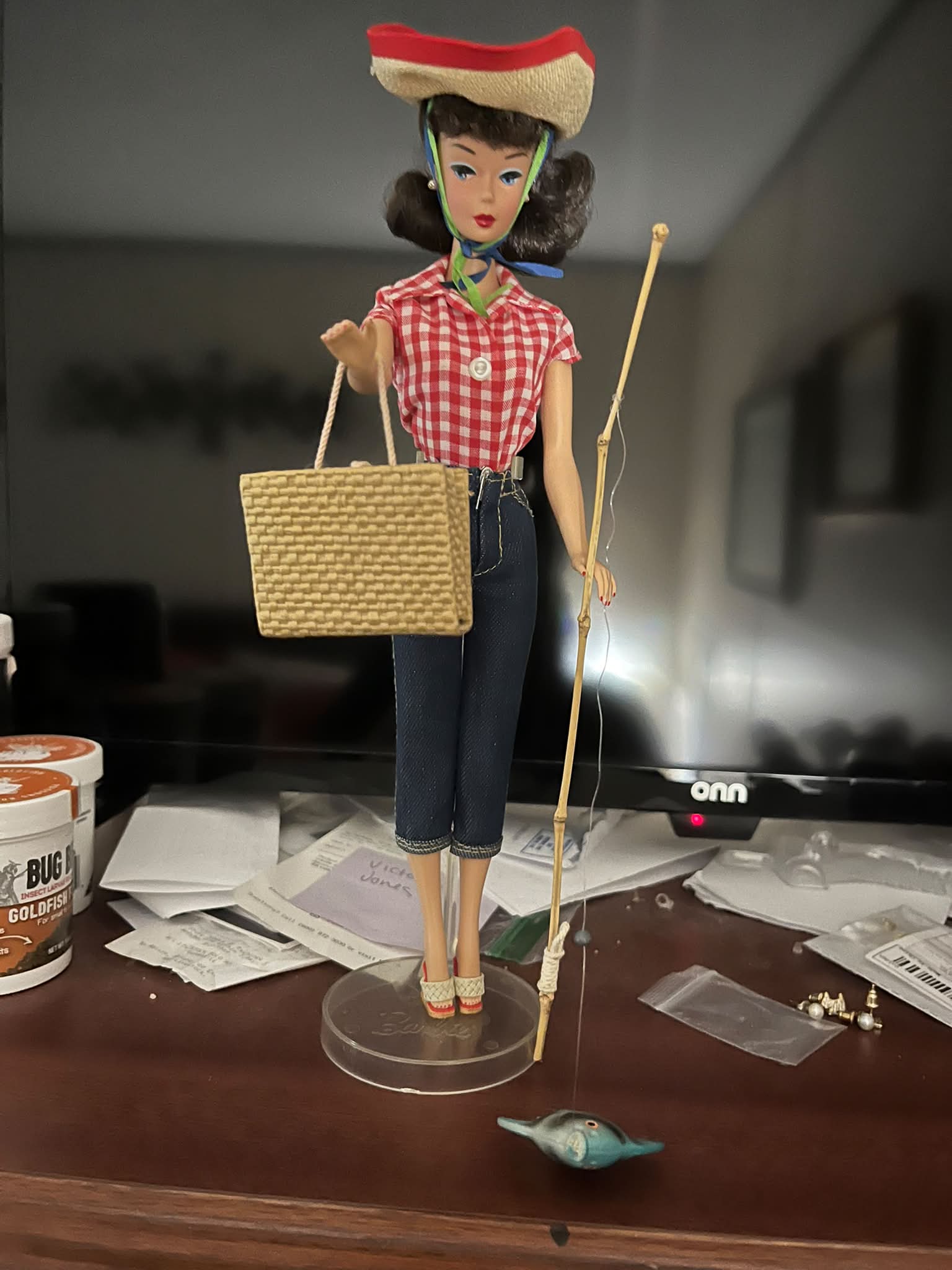 2005 Reproduction of 1959 Barbie Fashion Picnic Set