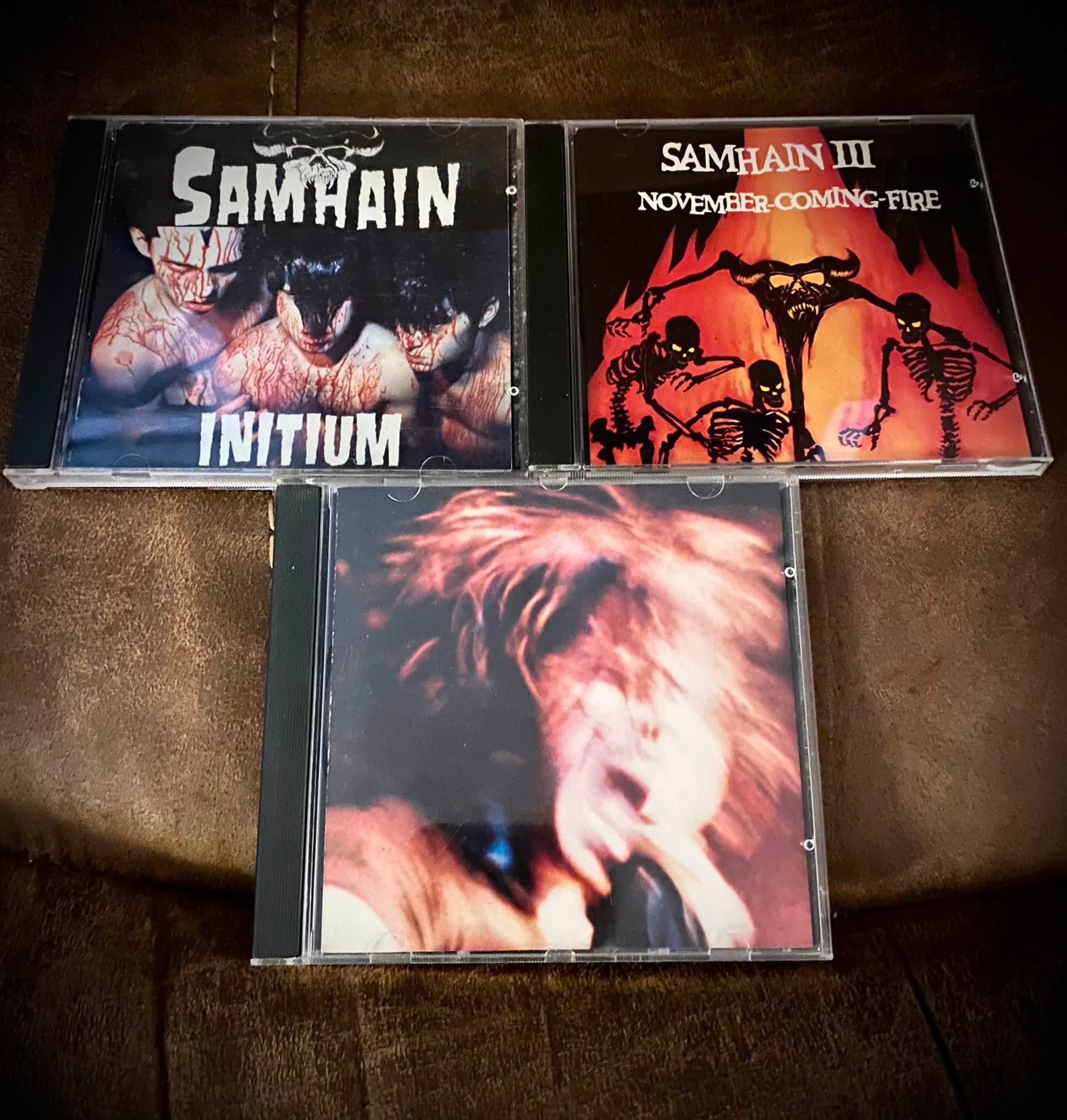Samhain Box Set vs Longbox Edition