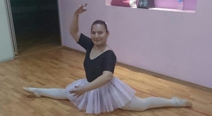 El split, conocido también... - Academia de Danza del Bosque | Facebook