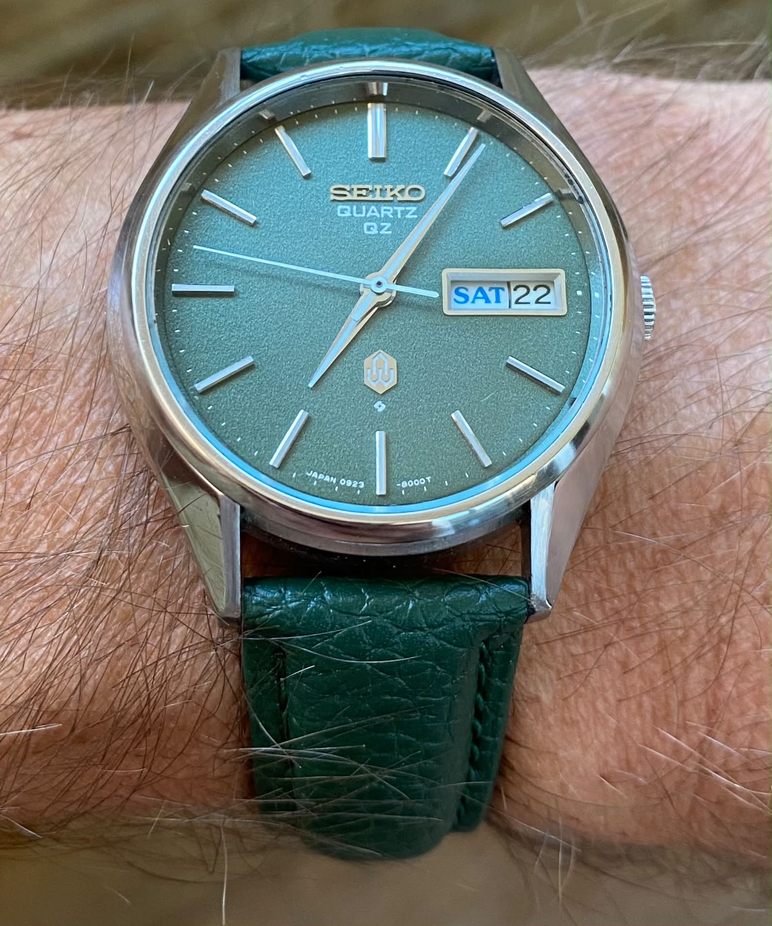Seiko Quartz QZ Mint Green Sandpaper Dial…