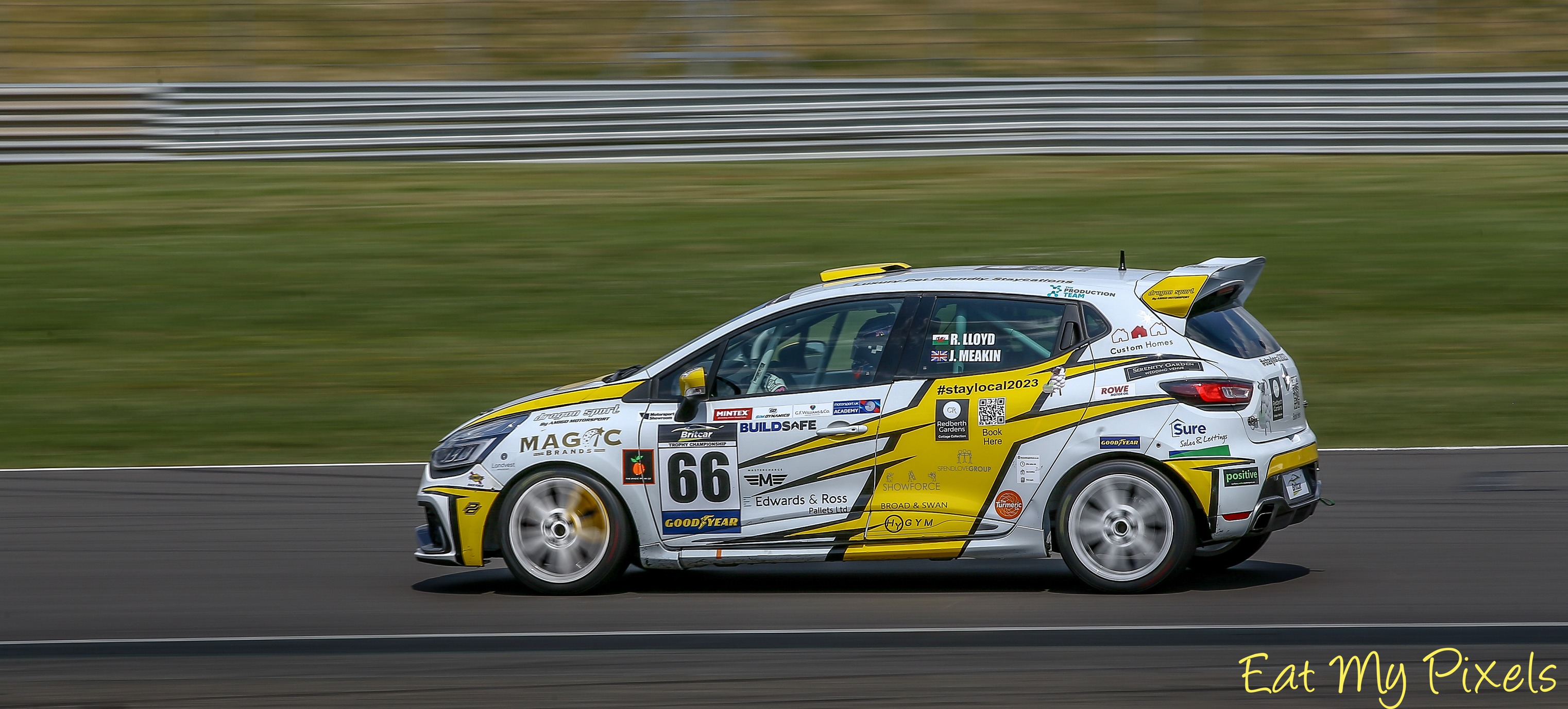 The Clio class winners... - Britcar Endurance Championship