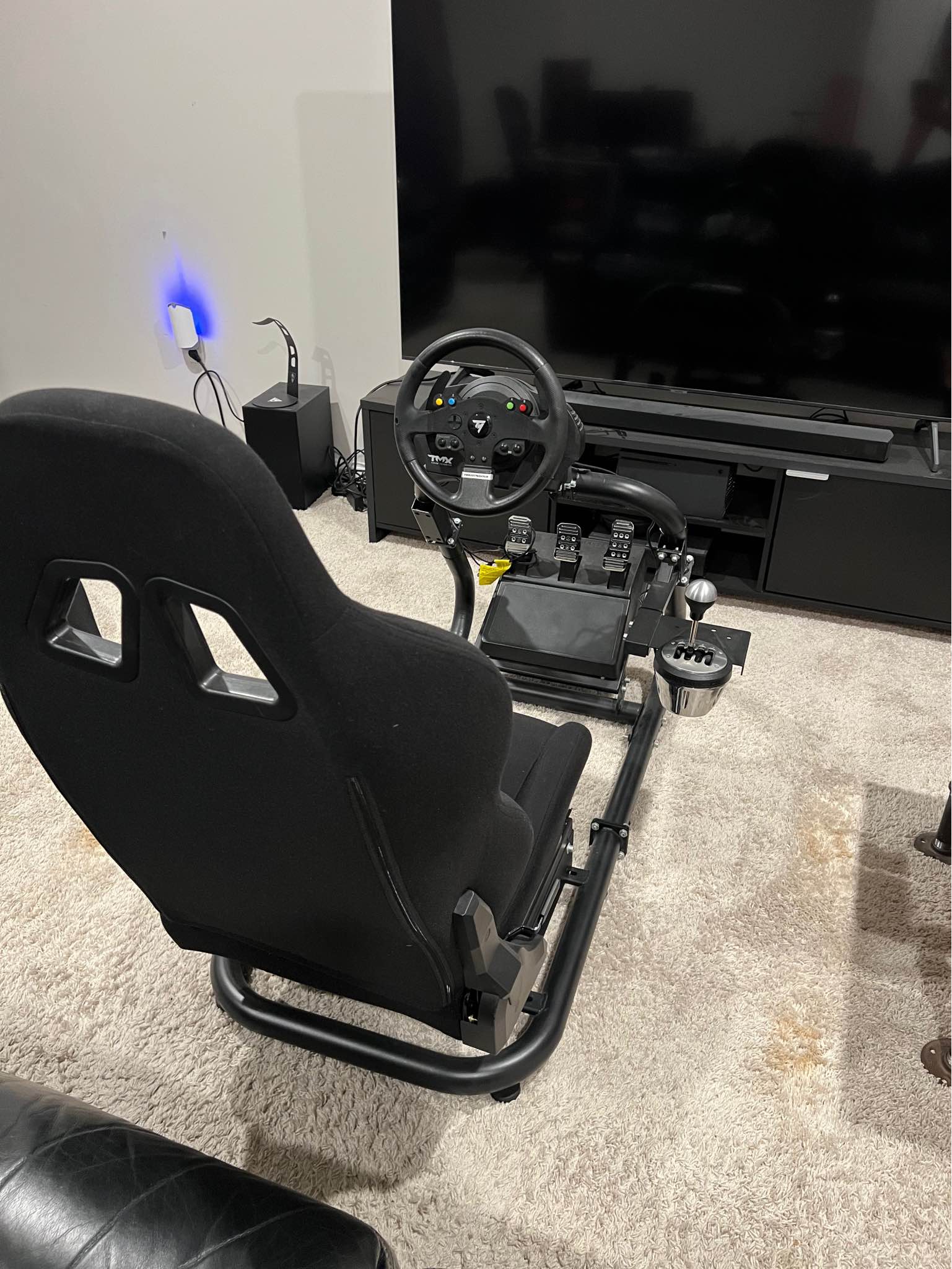 Dardoo Racing Simulator Cockpit with Full Thrustmaster TMX Pro setup ...