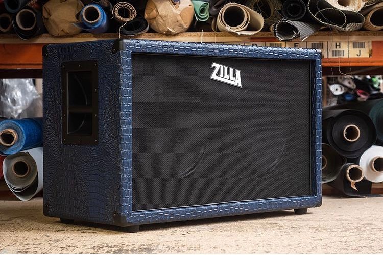 Fatboy 2x12. Baby blue tolex, salt and pepper grill, black piping