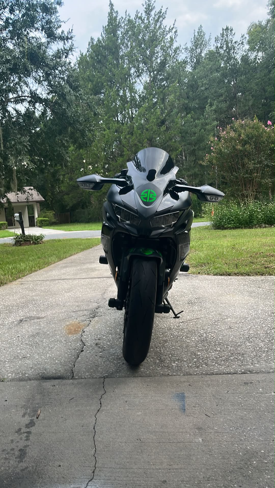 Removing blue wings from Gen 7 ZX10R?