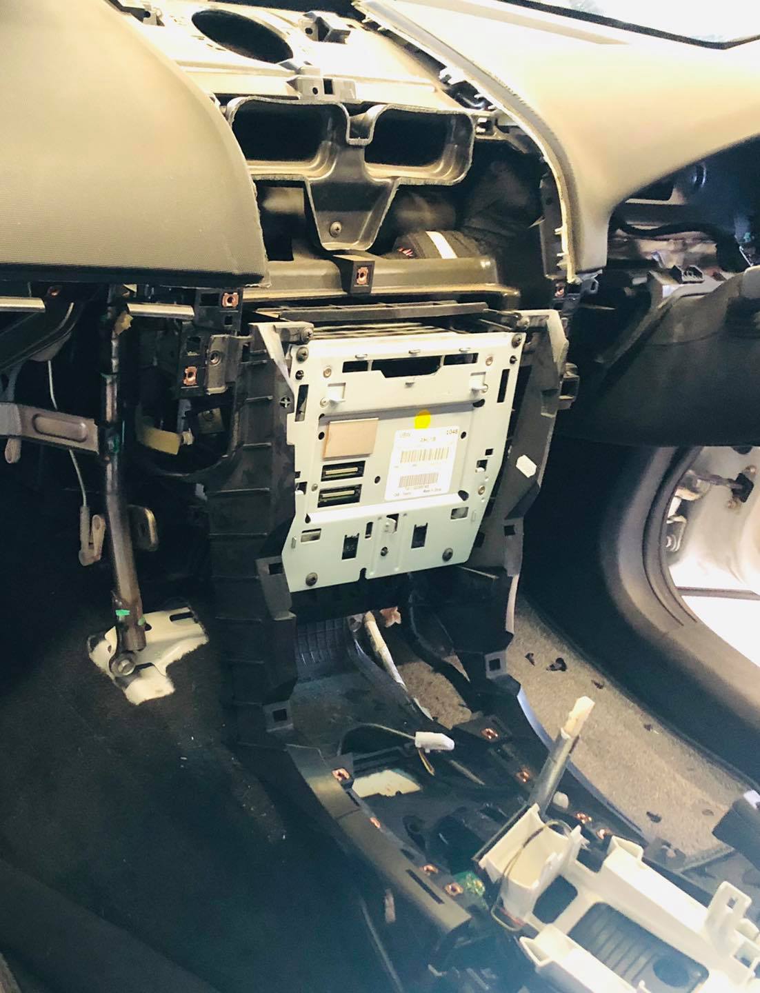 VE Sportswagon - Faulty air... - McKenzies Mobile Mechanics