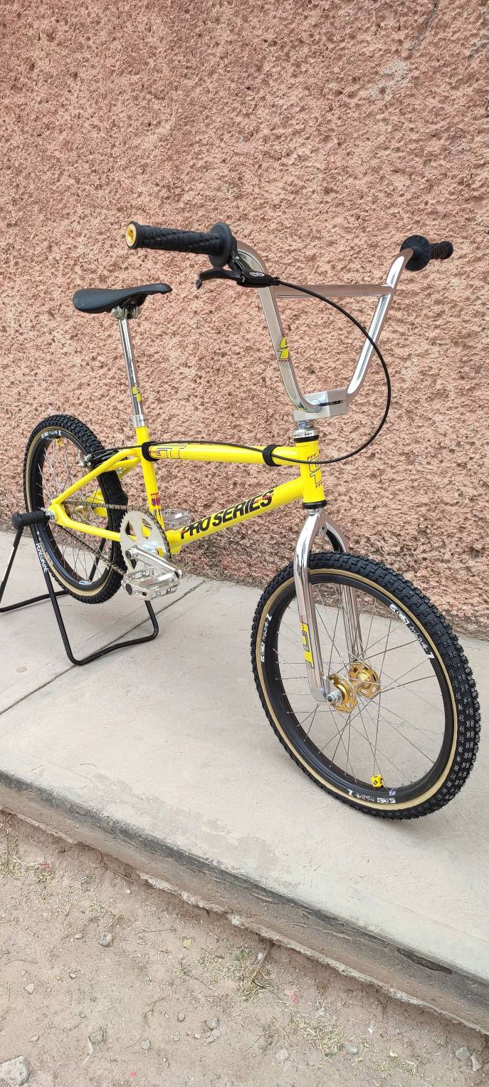 1990 GT ProSeries XL mountain bike from Aguascalientes, Mexico