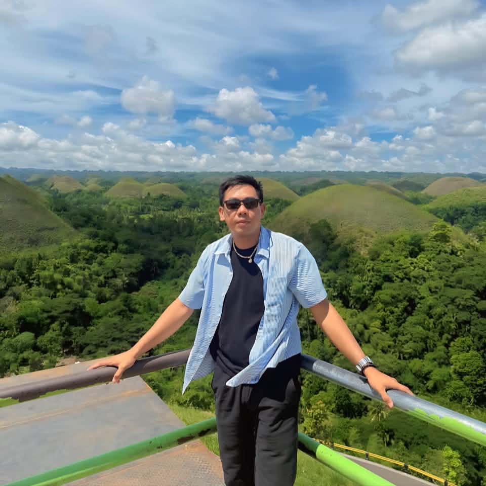 Ruel Gapuz Manzano