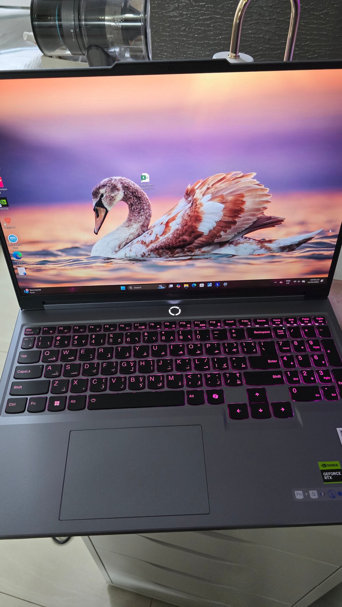 ვყიდი Lenovo Legion Slim 5 Gen 8 Gaming Laptop ?RTX 4050 6GB 