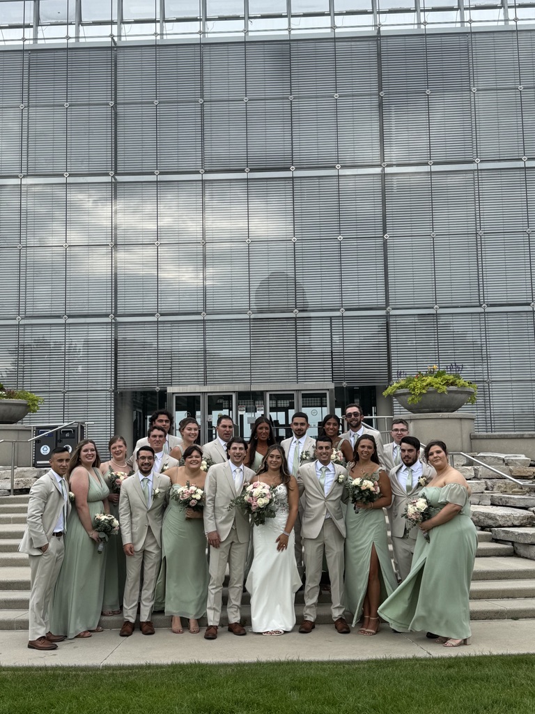 Custom wedding dress alterations in Southside Chicago
