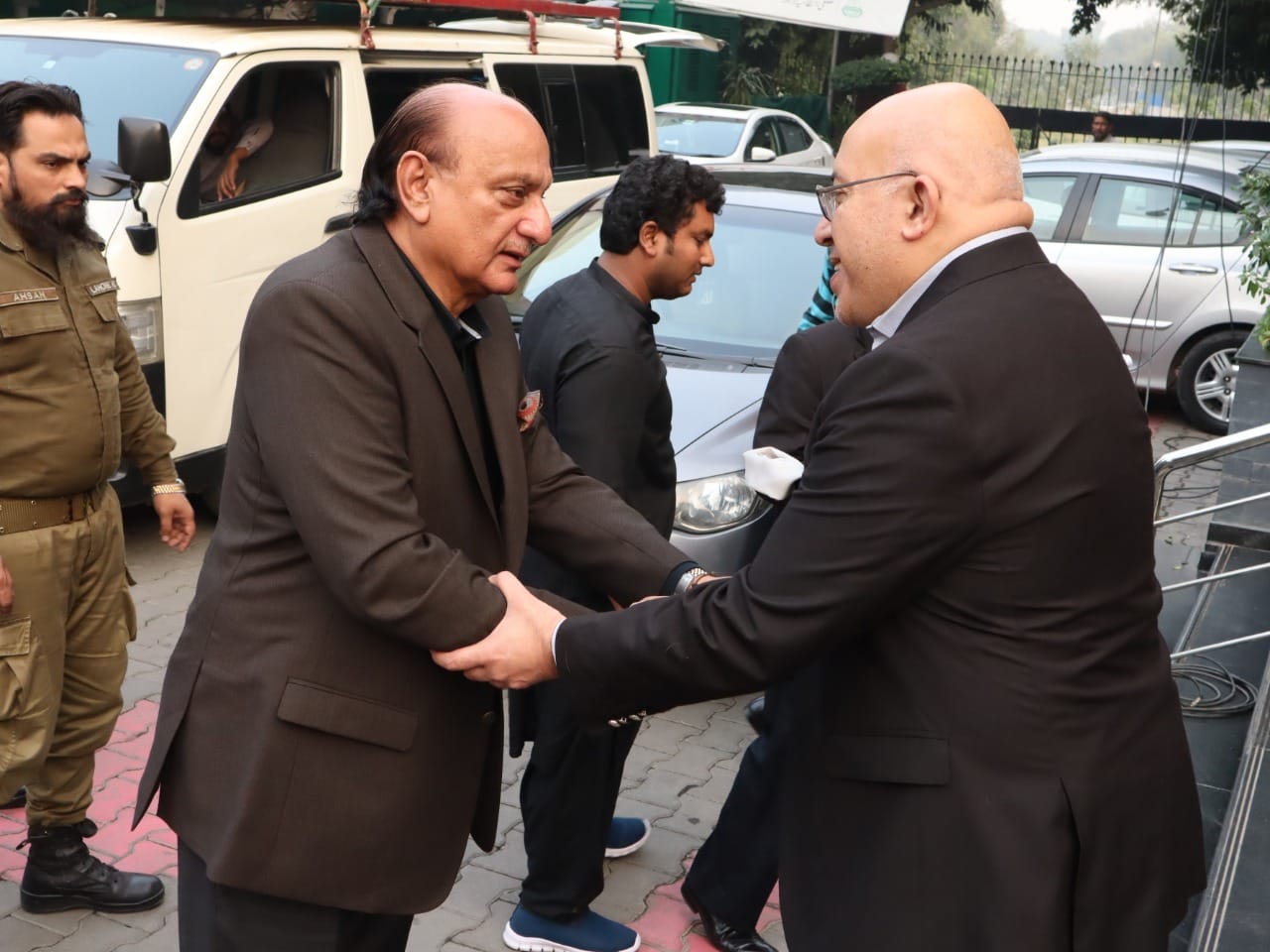 Punjab Minister... - Lahore Chamber of Commerce & Industry | Facebook