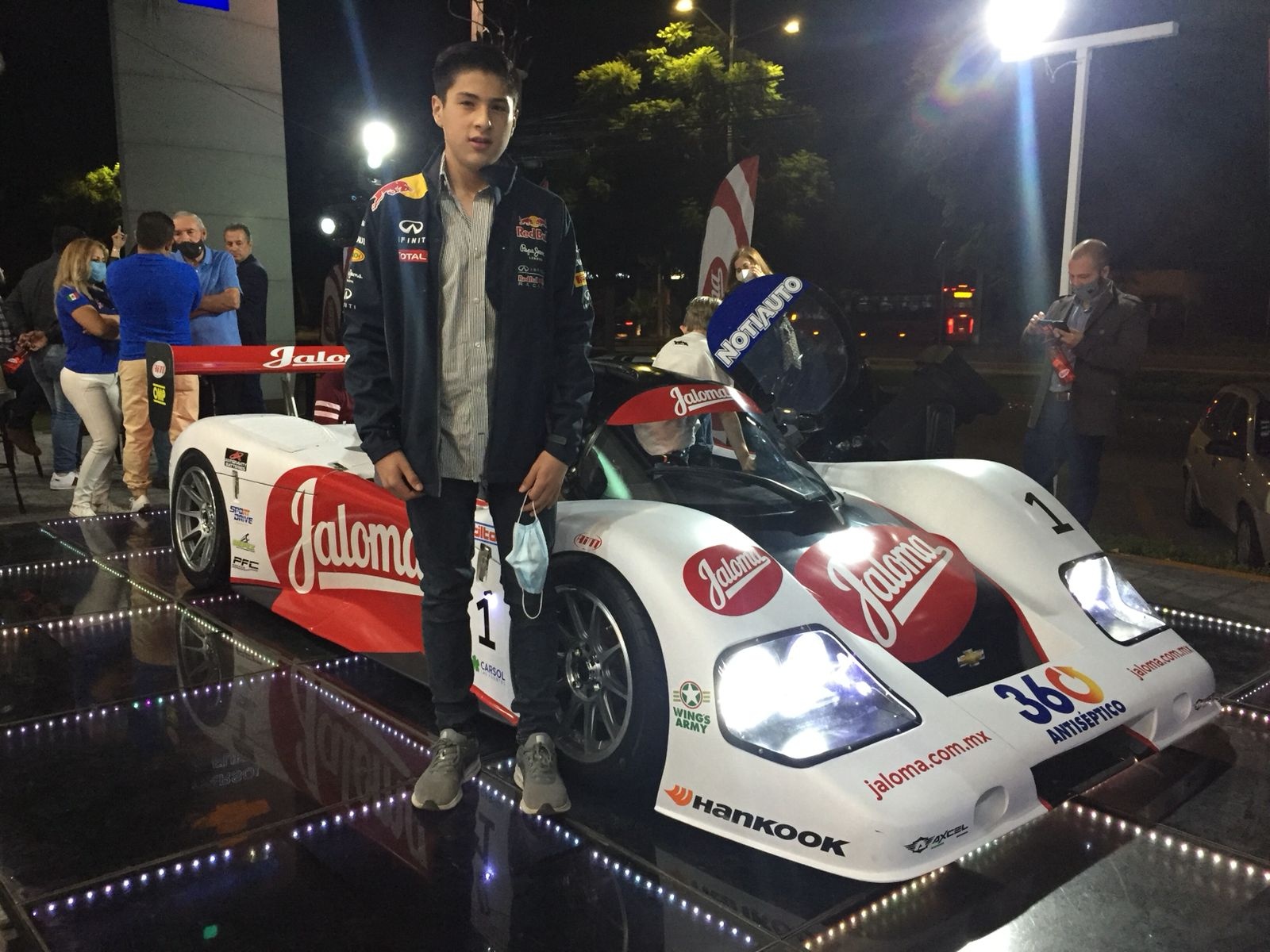 Mateo Racing - 🏎️ Maravillosa la presentación y destape... | Facebook