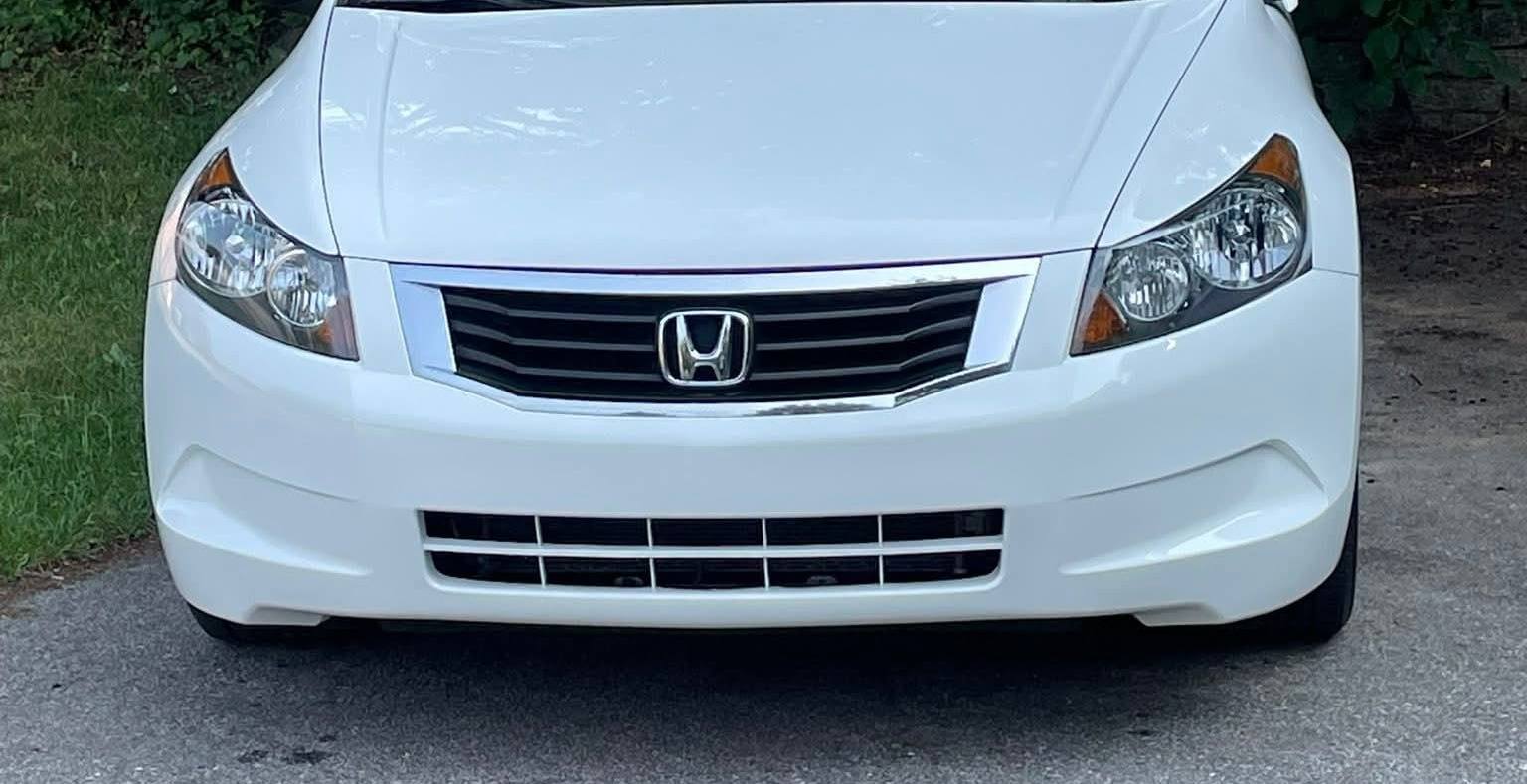 Are 2009 Honda Accord bumpers and headlights interchangeable?