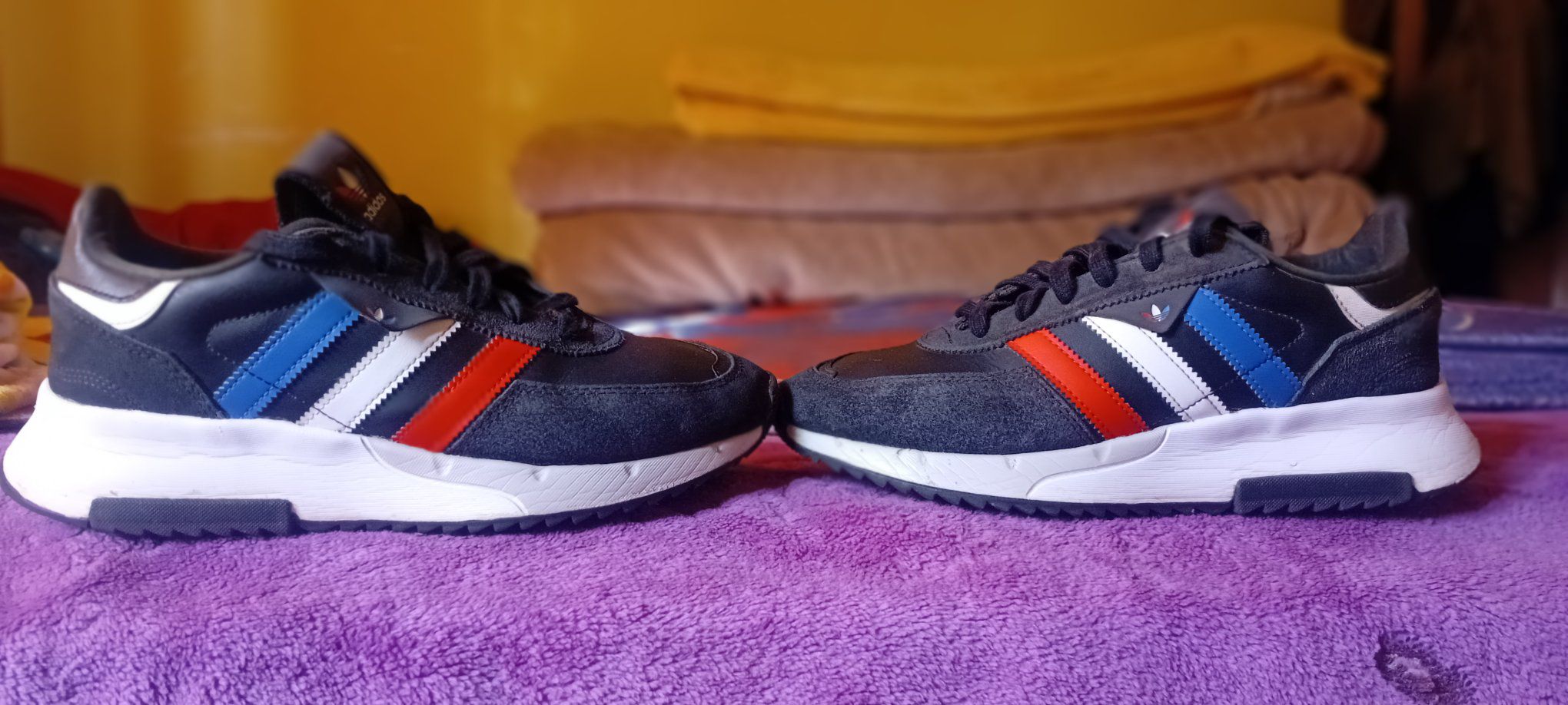 original Adidas sneakers size 6 P600 76479958 75497516