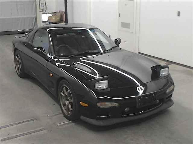 TJ-Auctions - Mazda RX-7 - Wird in der kommenden Nacht... | Facebook