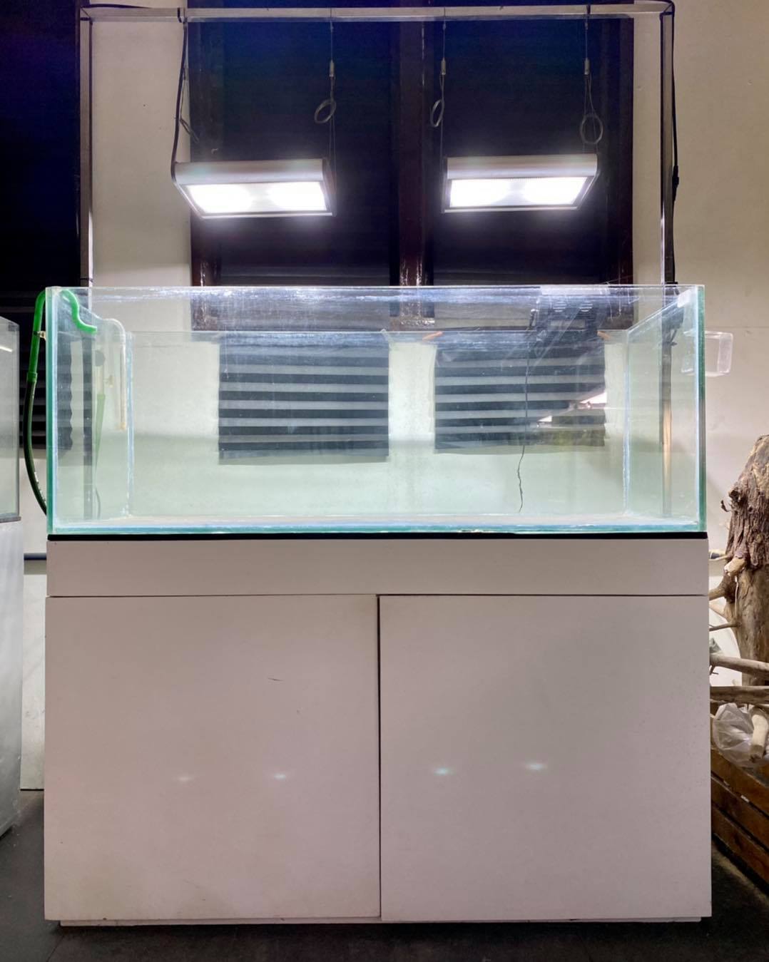 Natureboxph - Iwagumi or Ryubuko? 🤔 This empty 120cm aquarium at the ...