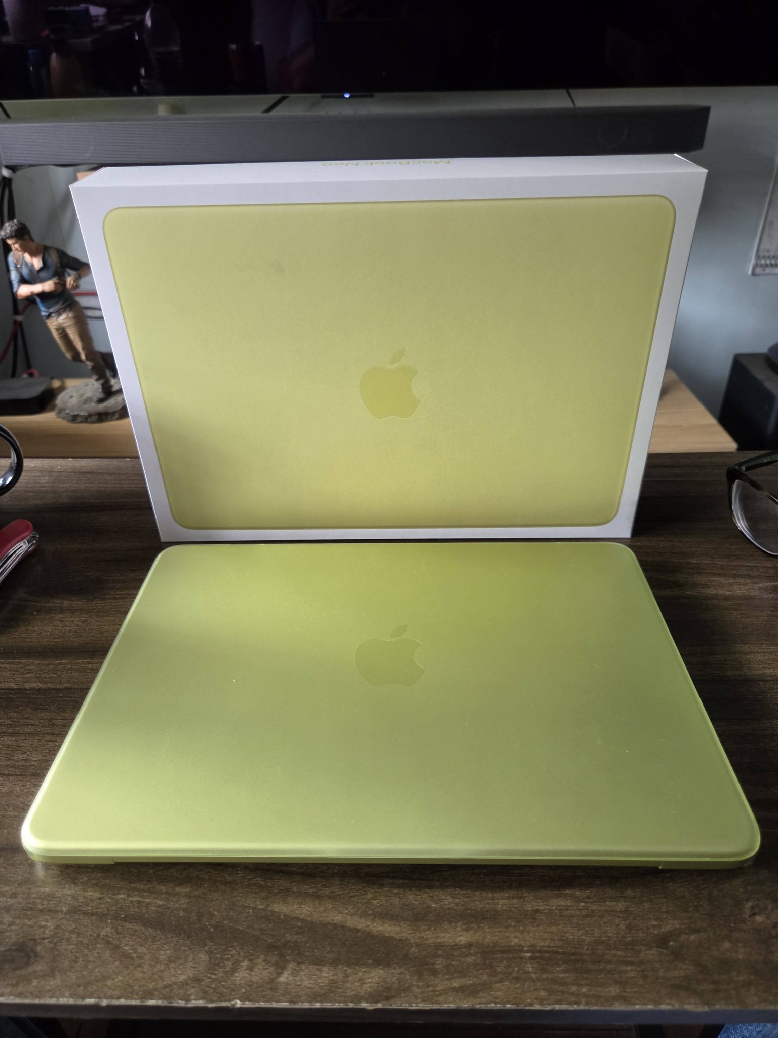 FS MacBook Neo Citrus 256gb