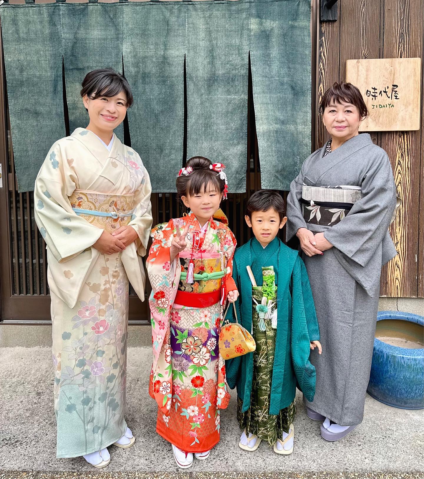 七五三着物 着物女子 子供着物 女の子用 一つ身 襦袢セット 赤色 多色 