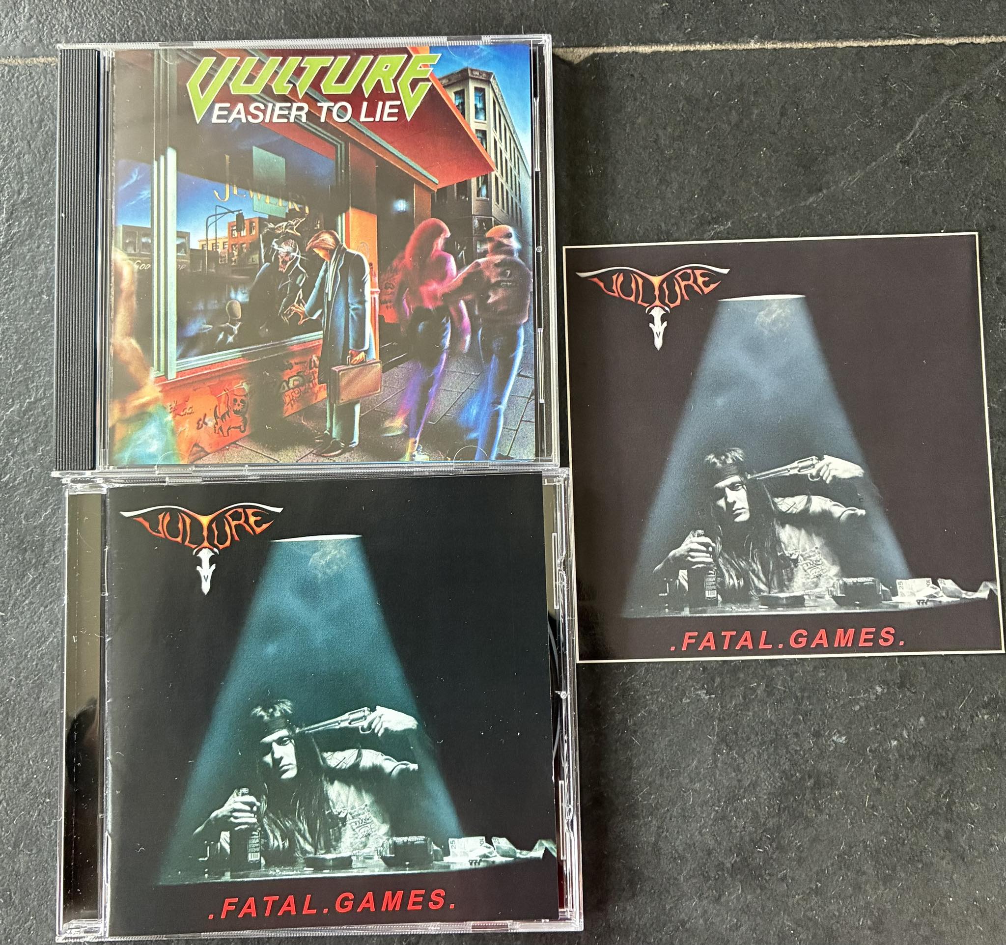 CD VULTURE / Easier To Lie / Fatal Games