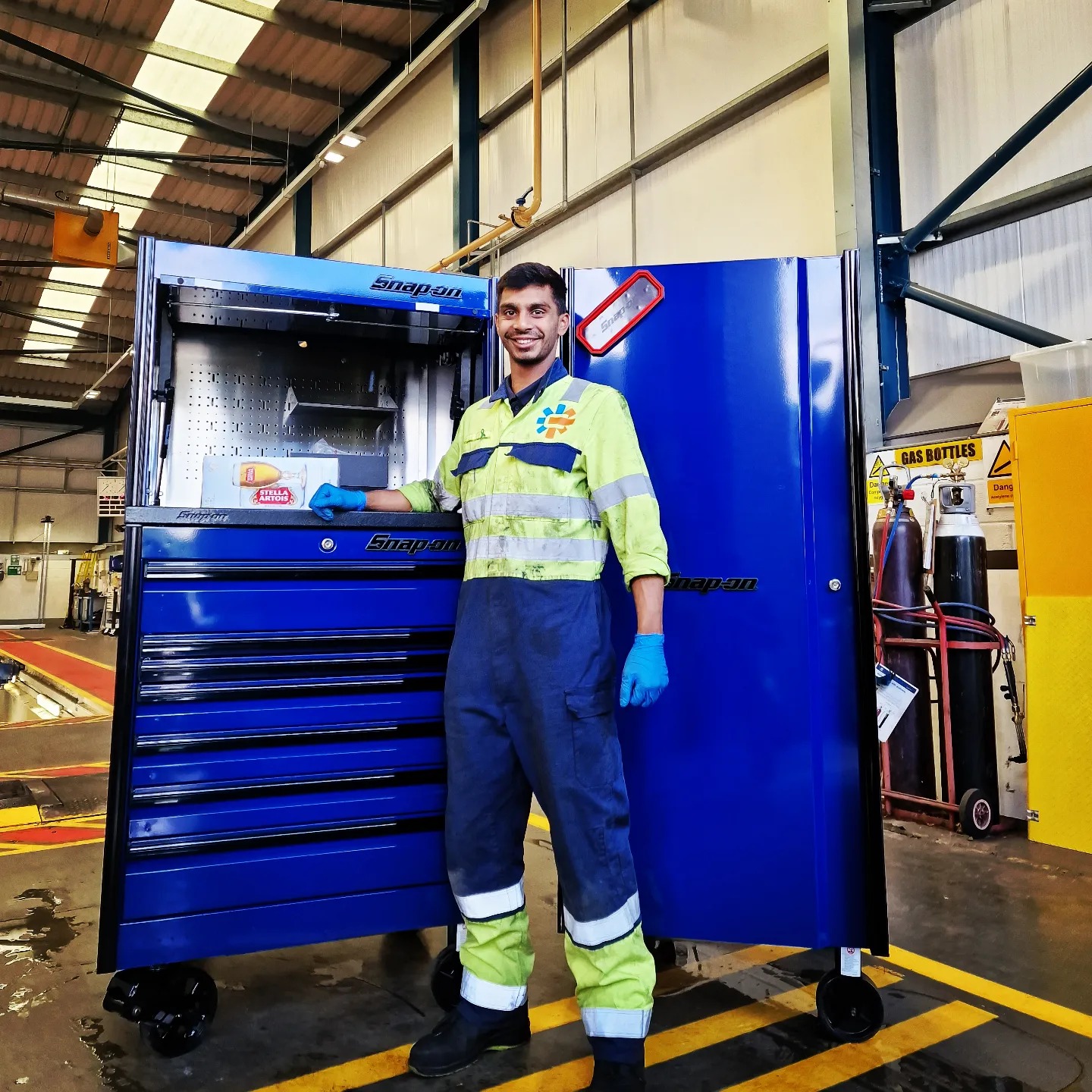Dan - 💥🧰 Another EPIQ day on the van today! @r4kkk took delivery of his ...