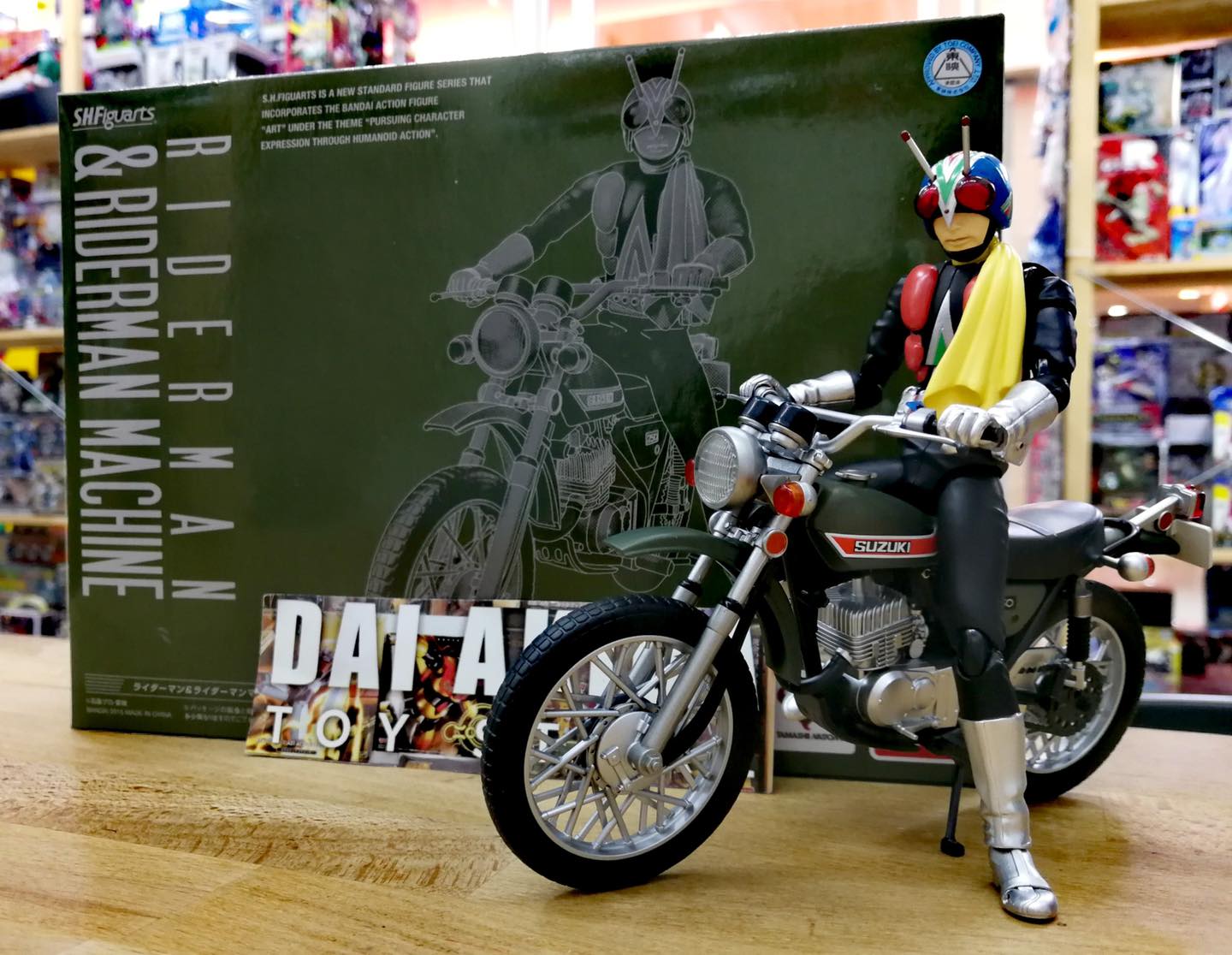 Kamen... - Daiakibatoystore 