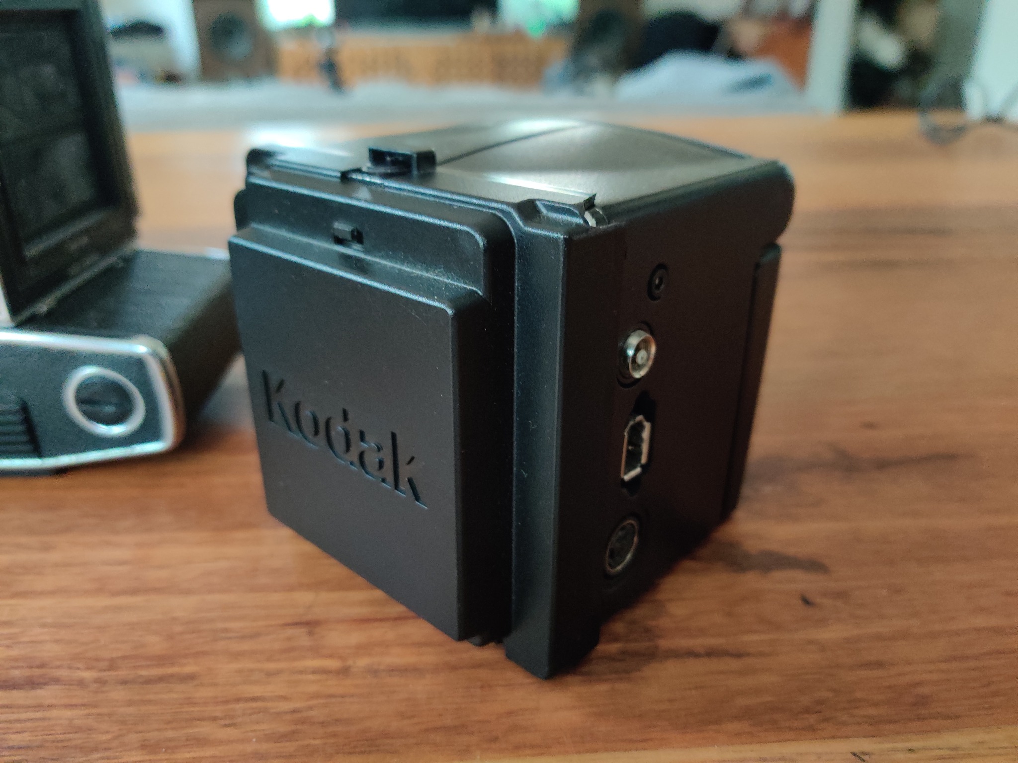 Hasselblad 555ELD with Kodak ProBack Plus 16mp CCD sensor