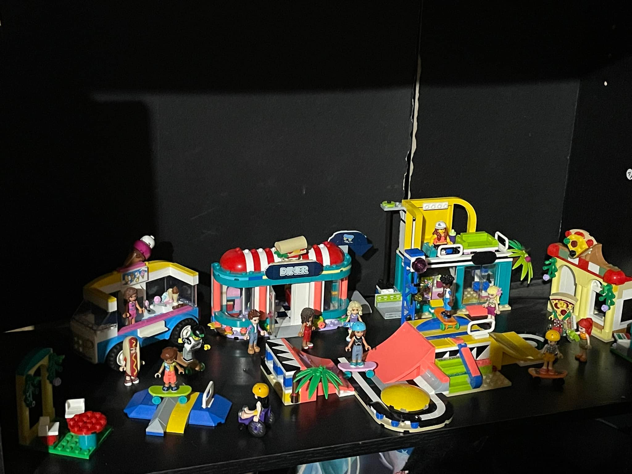 Found this LEGO table at my local thrift store! via Carlos Alvarez