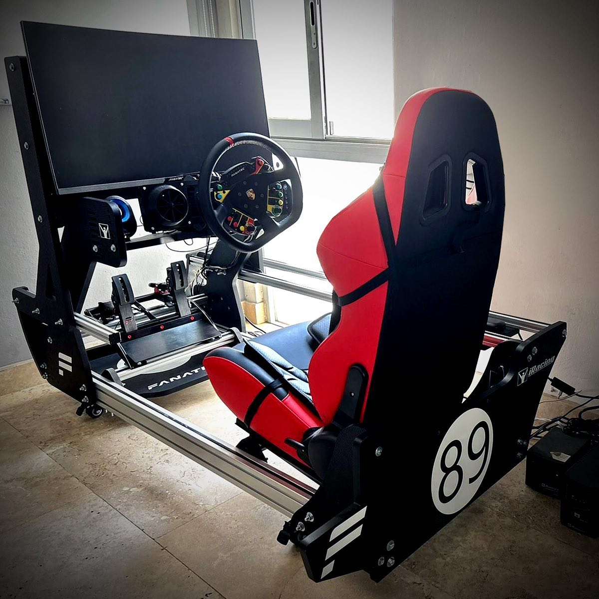 🔥¡Vive la emoción del automovilismo... - Virtual Racing Cup