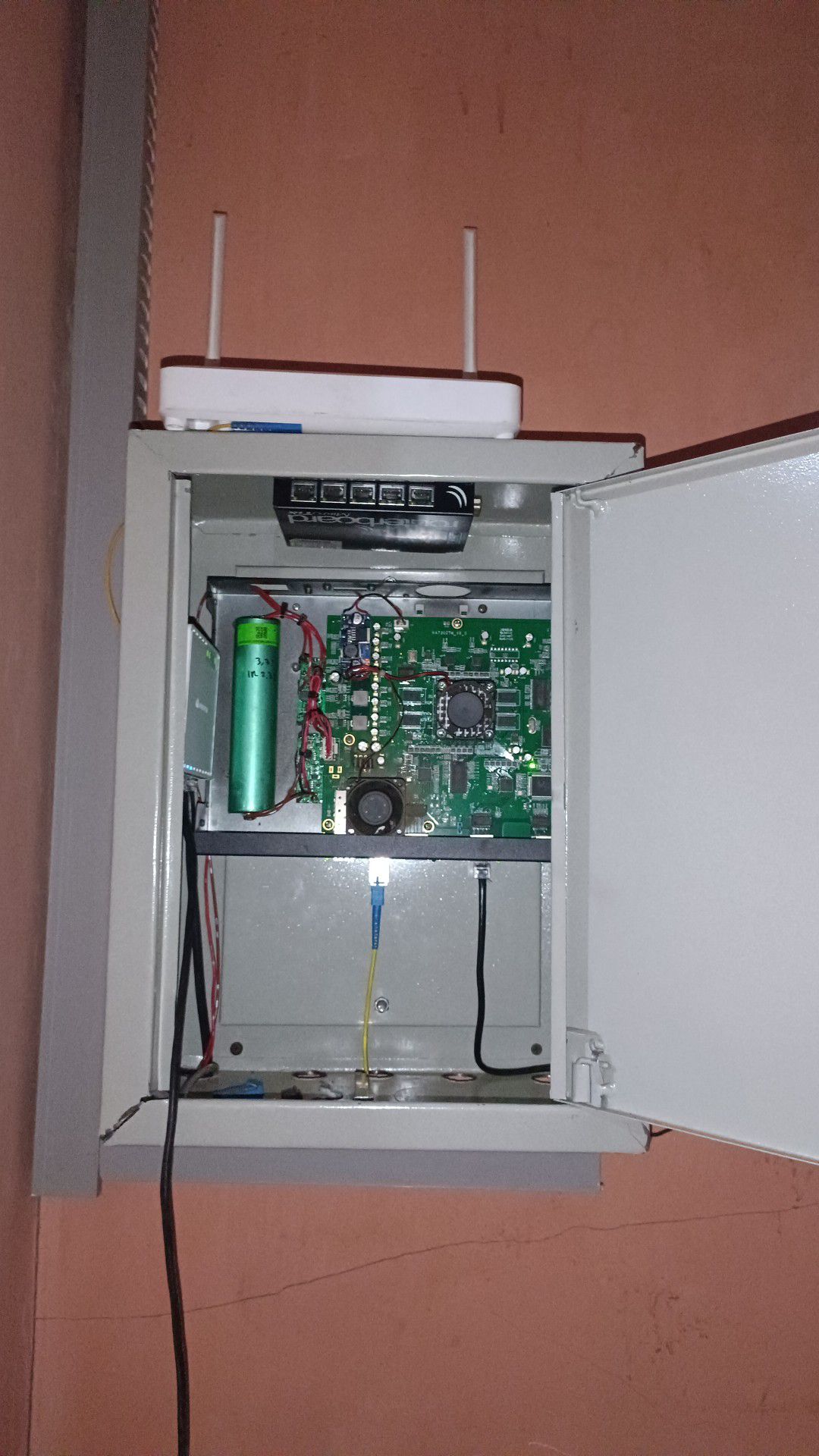 RT RW NET INDONESIA | Terima jasa setting dari awal mikrotik OLT ...