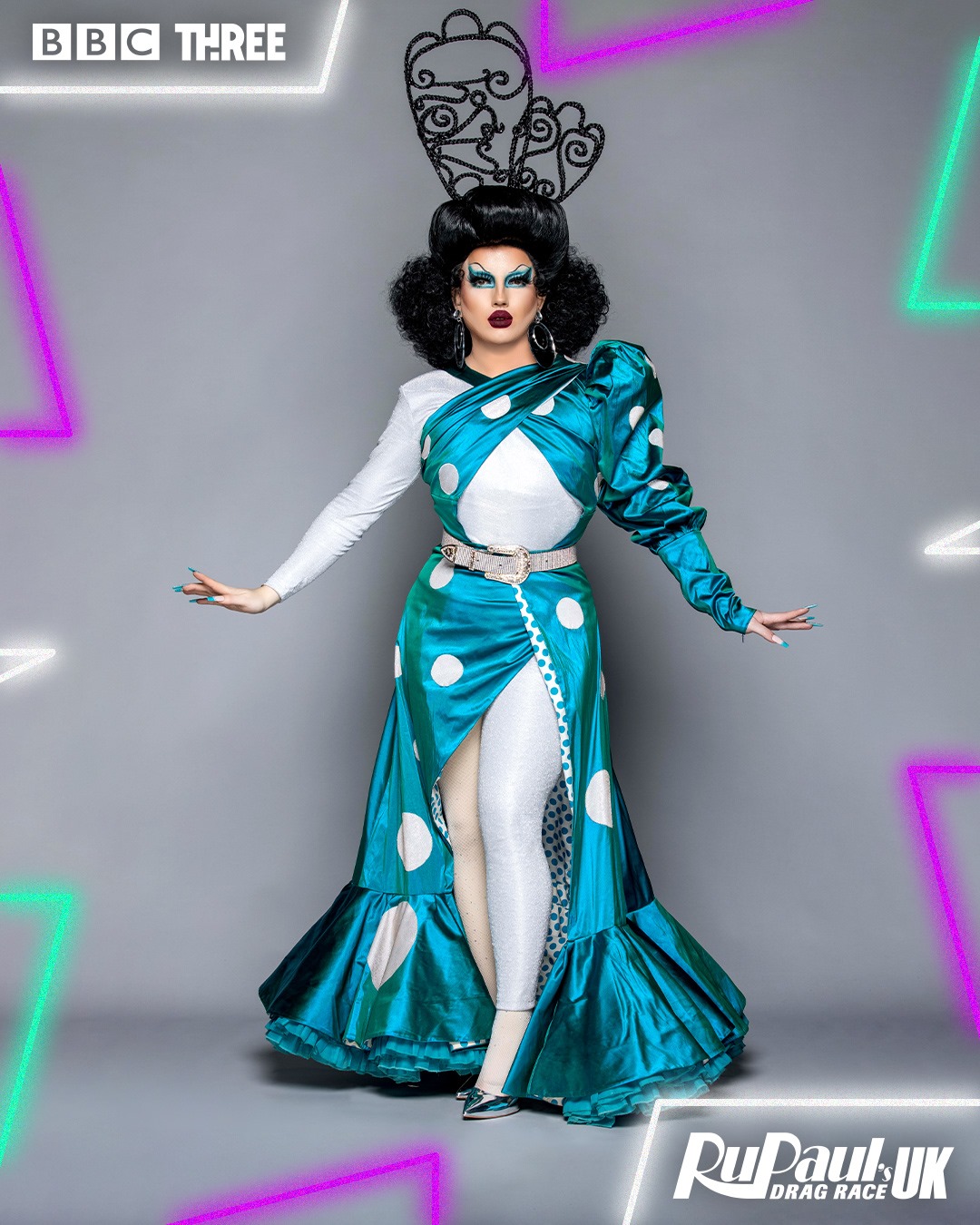 formal dress code what may burn in a drag race Category is: Red Carpet Show Stoppers 😍 #DragRaceUK season 12 drag race cast