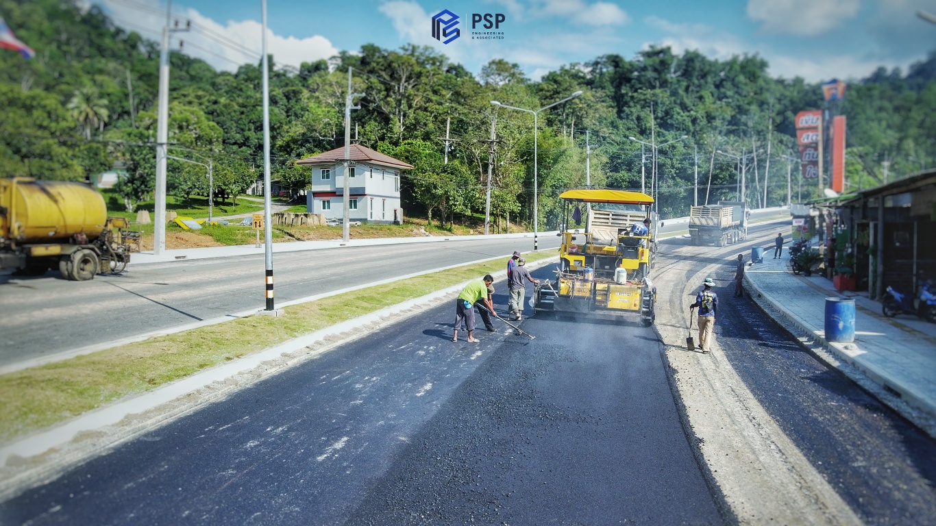 👷‍♂️งานเมืองในสายหมอก🚜🚜สุคิร... - PSP Engineering & Associated