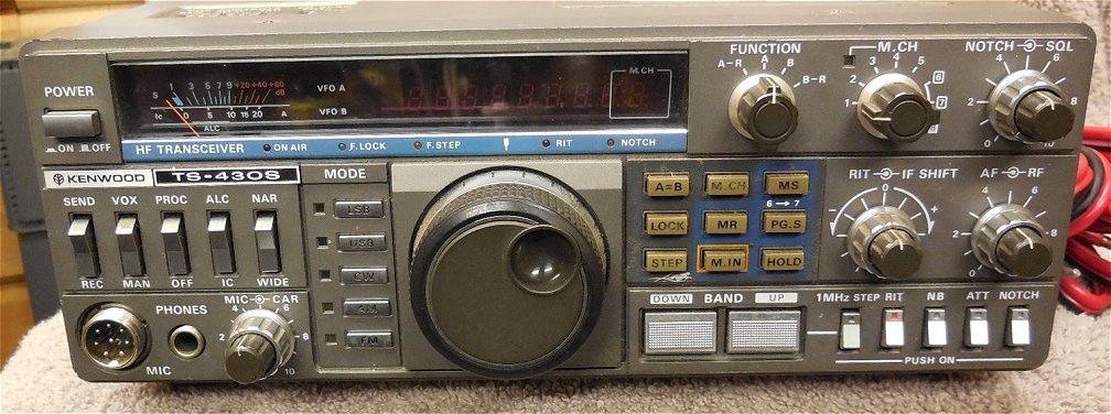 Kenwood TS-430S Multiband HF Rig. Appears To Be In Good Working