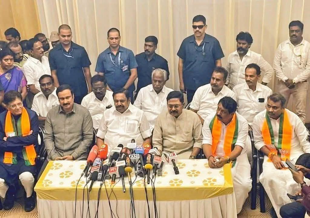 போன வாரம் வரை கூட இப்படி ஒரு... - Pugal Machendran Pugal | Facebook