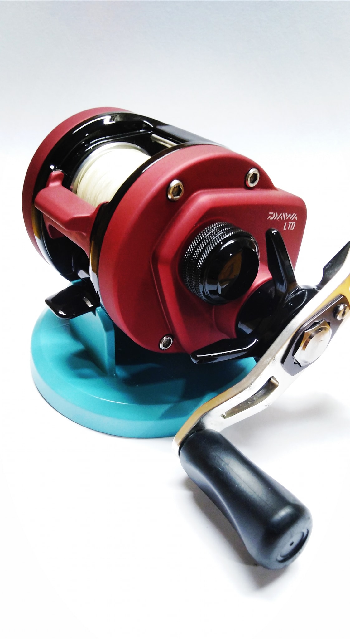 Daiwa ryoga Custom gloss black with red pearl matte finish Done
