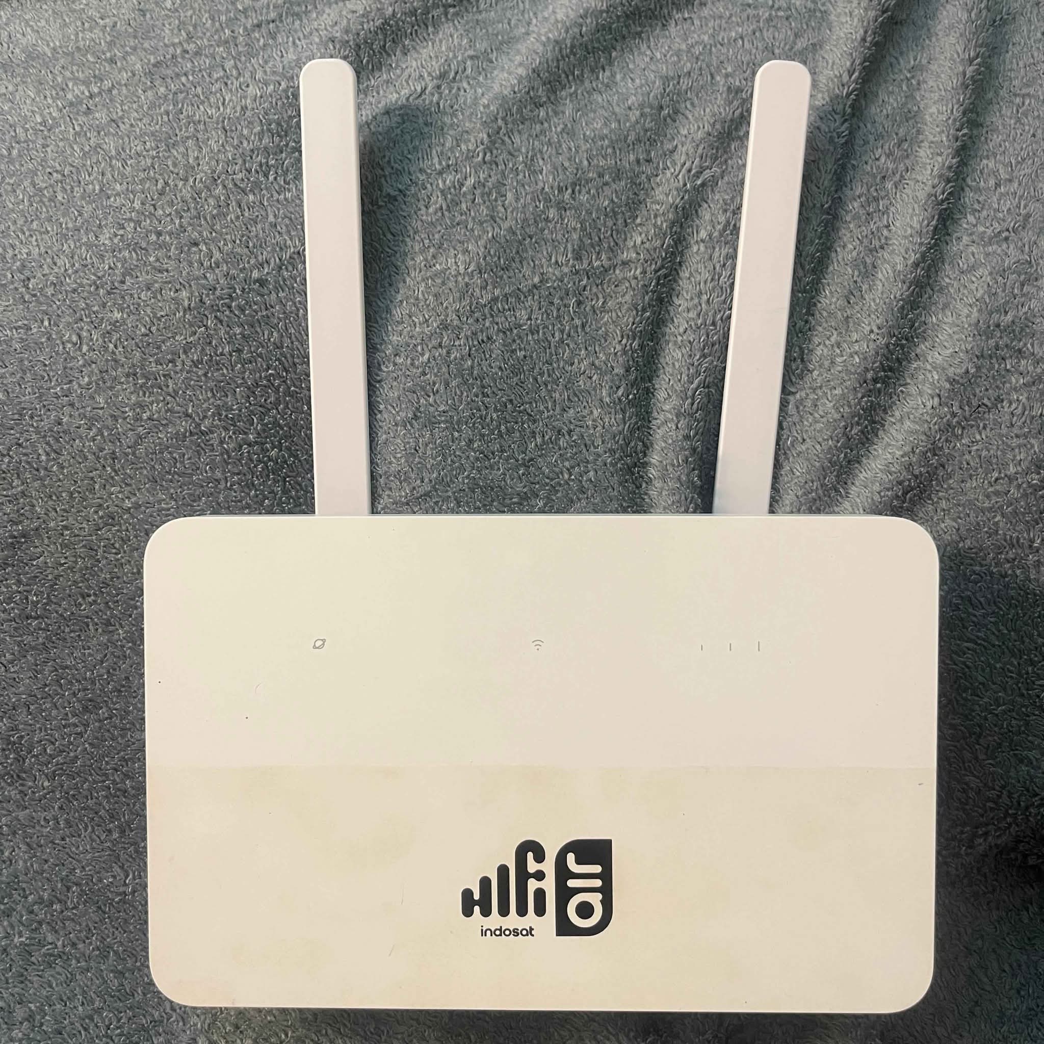 KOMPUTER BEKAS | Stock Sisa 1 Kelengkapan Modem,Kartu,Cas,2 Antena,Box ...