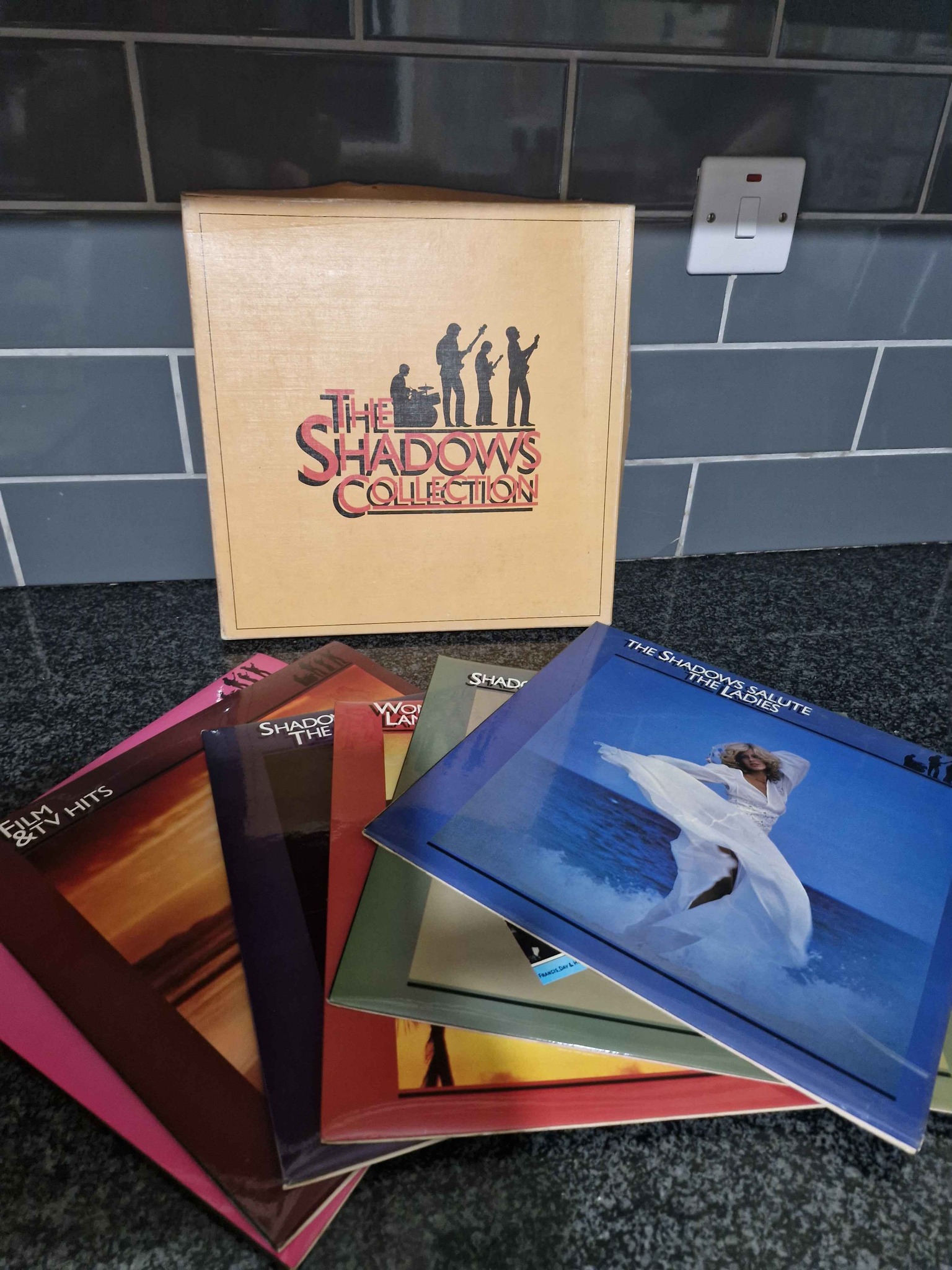 Amazing condition of the shadows collection, 6 in a box set