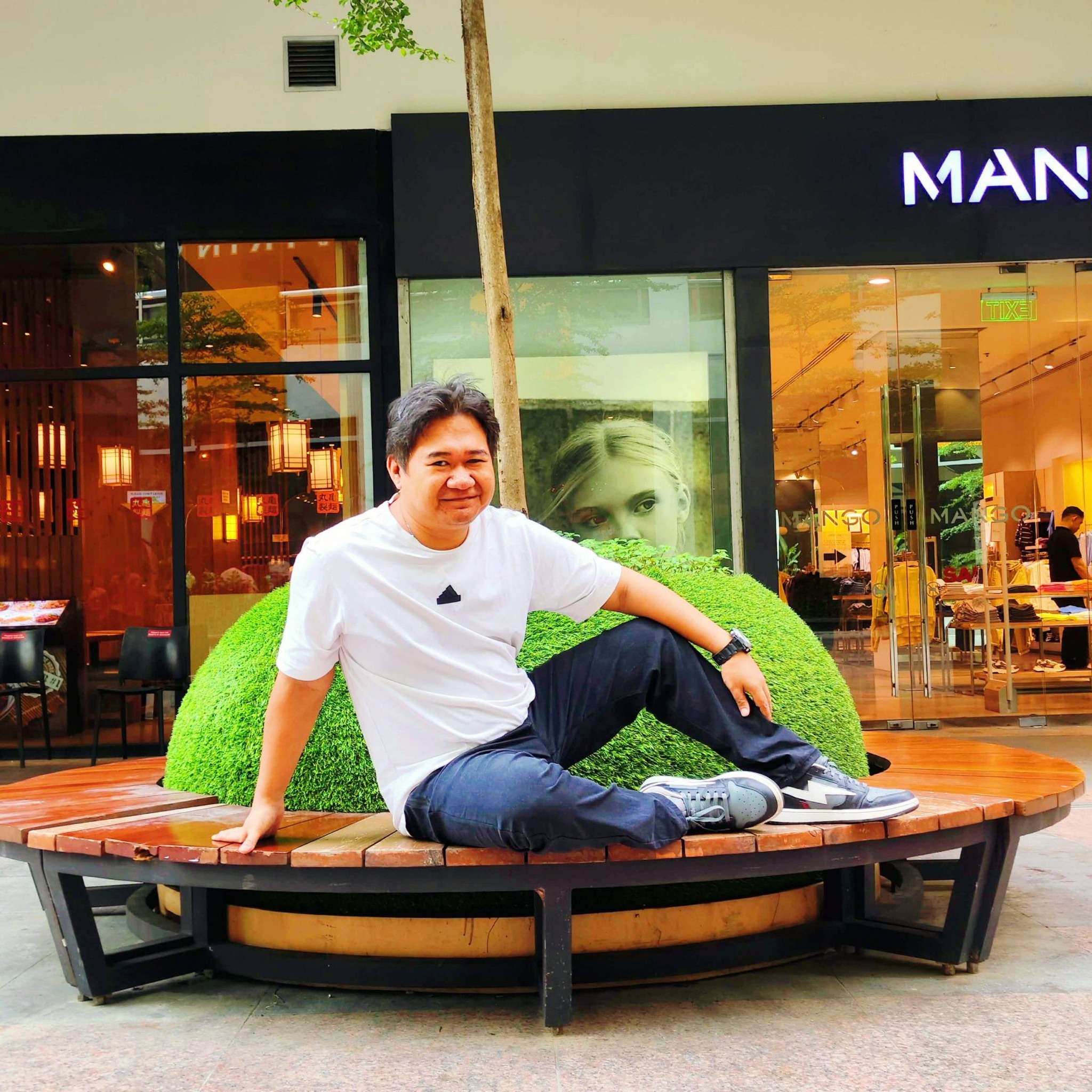 Good Morning Monday.. ingat po ang lahat, and have a nice day everyone ...