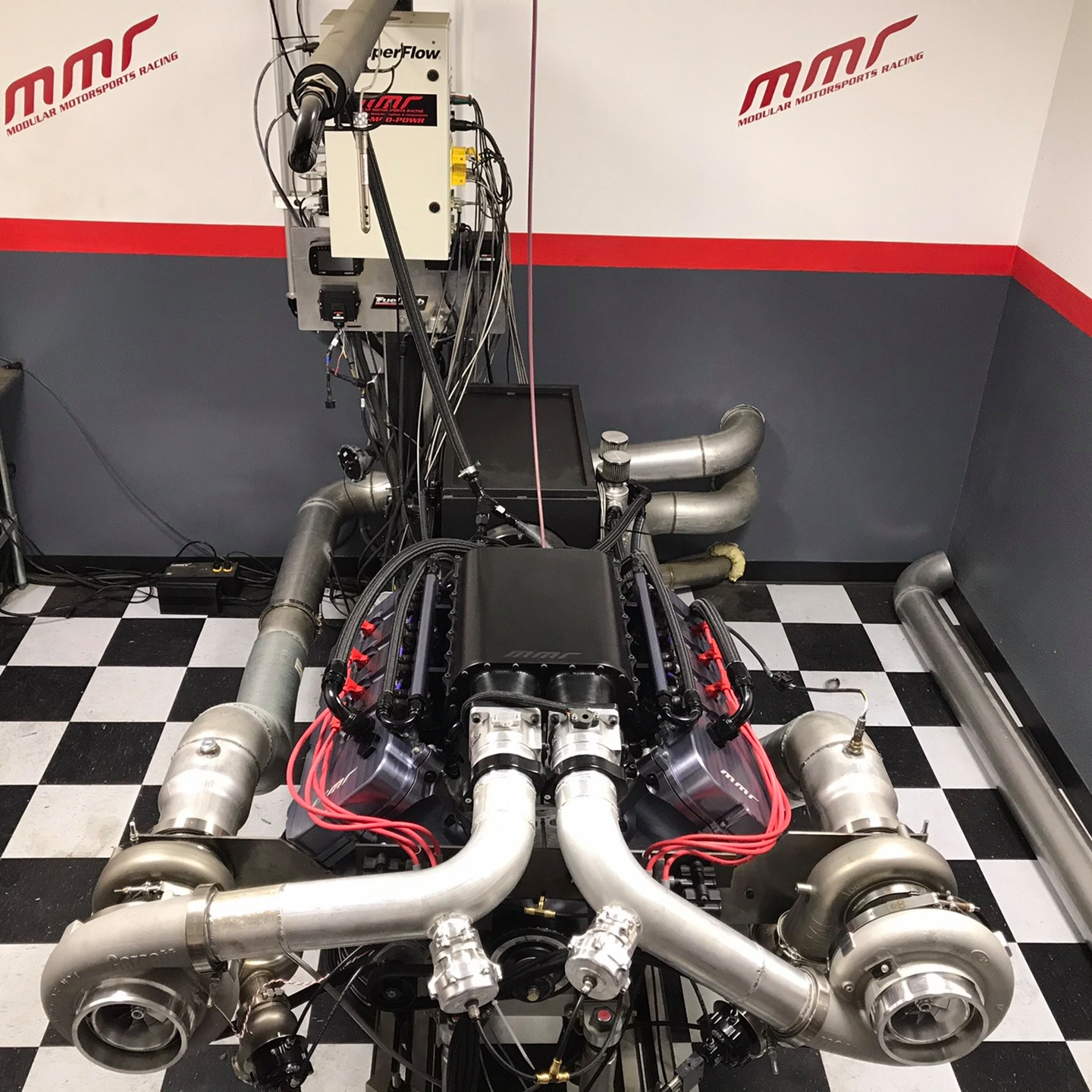 Pushing the black widow... - Modular Motorsports Racing - MMR