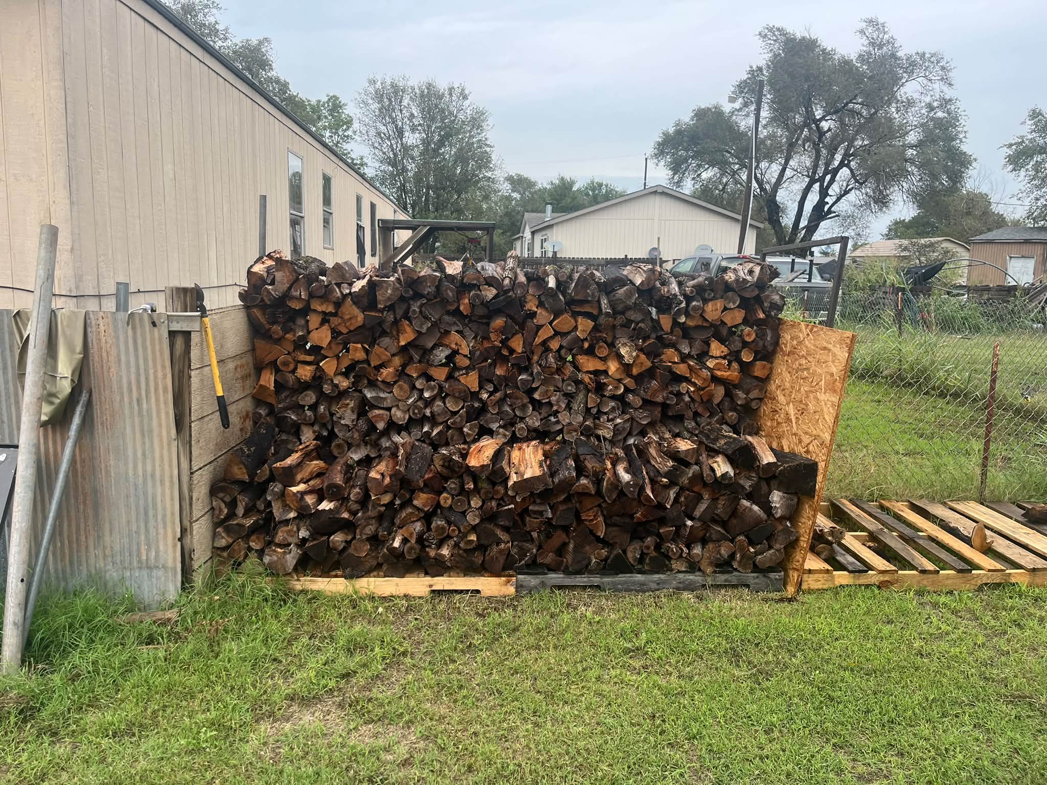 Hardwood firewood for sale in Enid, OK - Mulberry and Blackjack