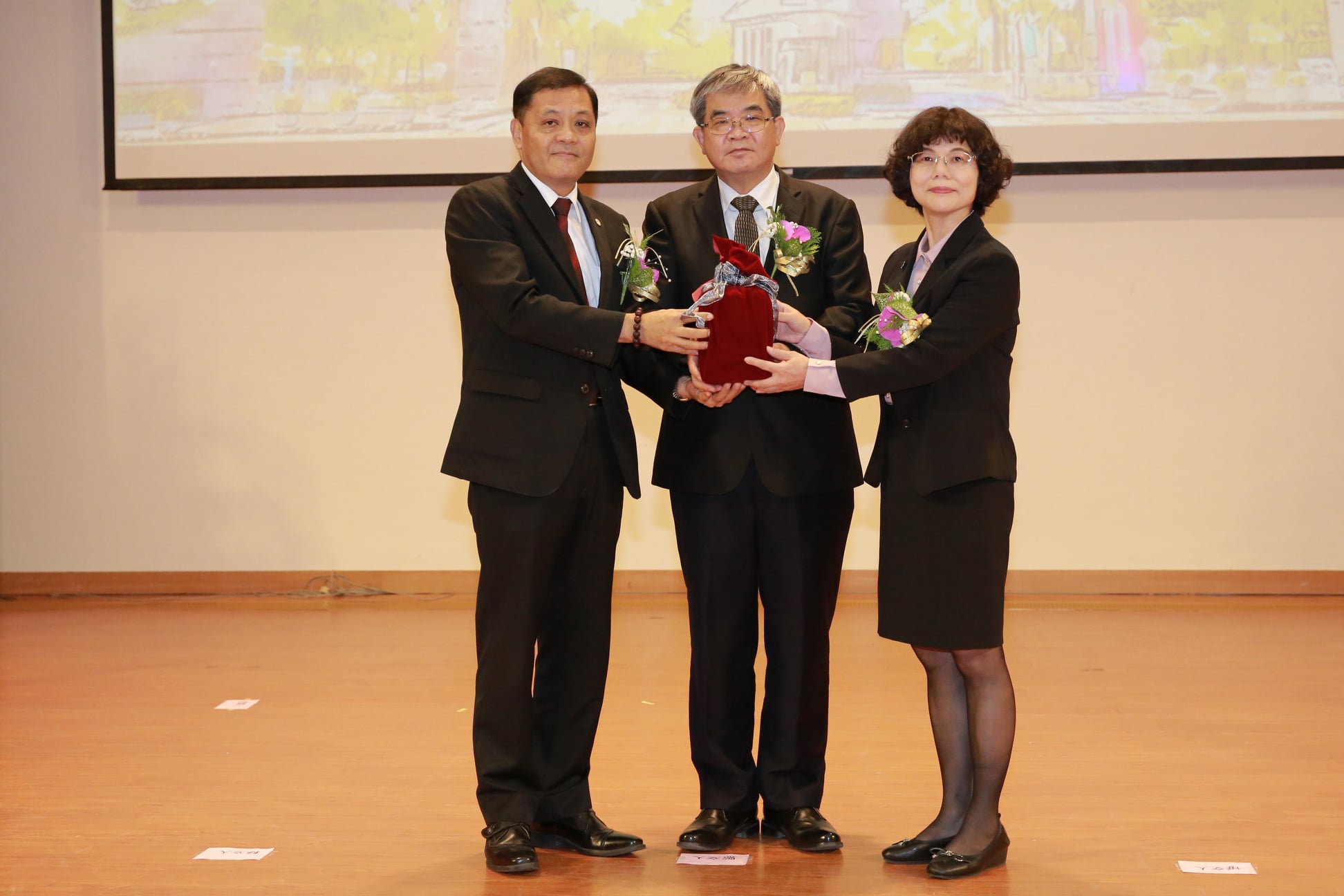 高大第6任校長陳月端上任：推動「典... - 國立高雄大學 National University of Kaohsiung