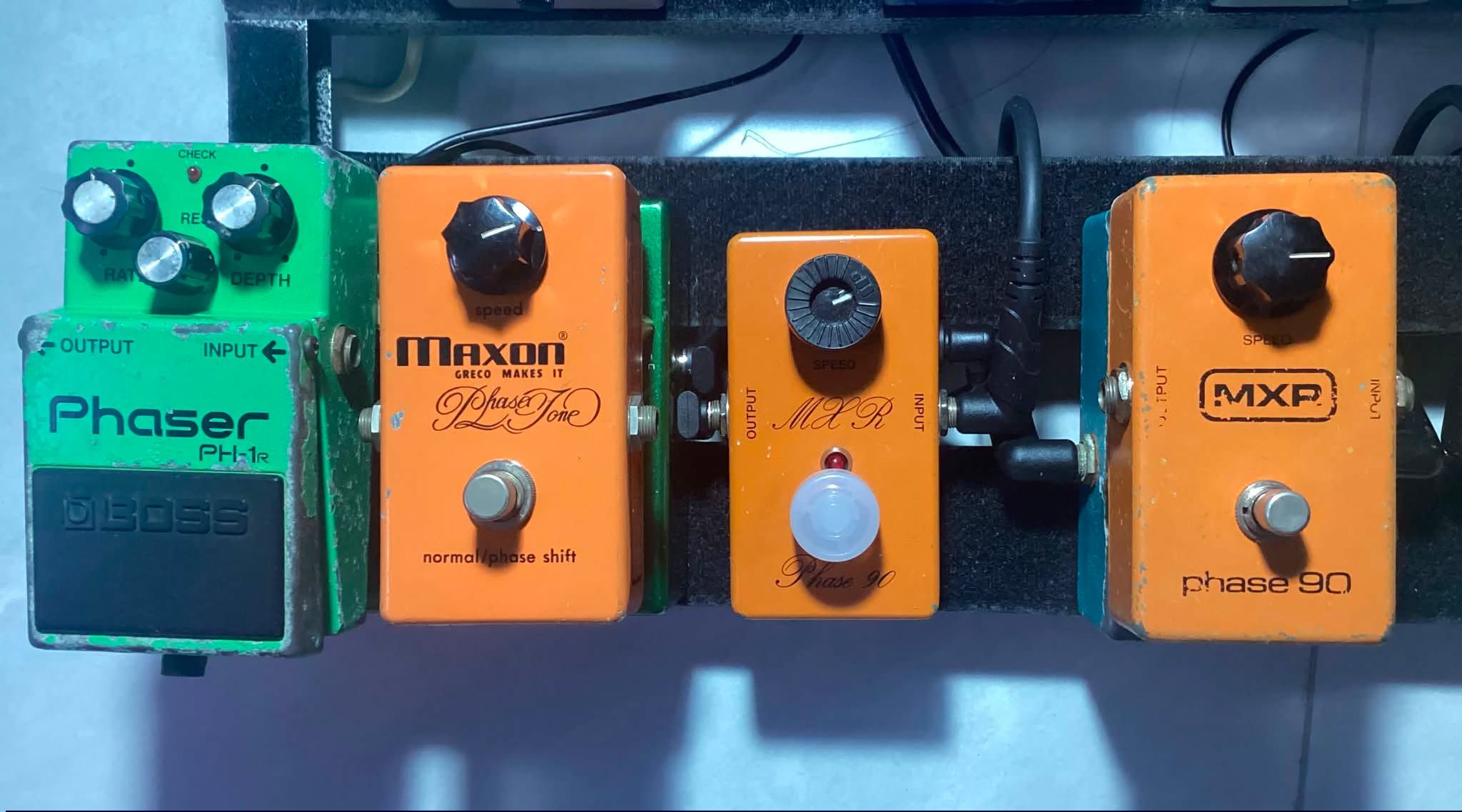 What are the differences between Boss PH-3 and MXR Phase 90 phasers?