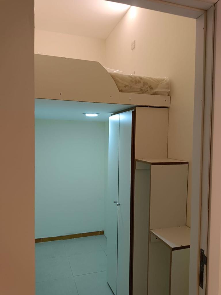 Rigga/Muraqqabad- Partition for Rent