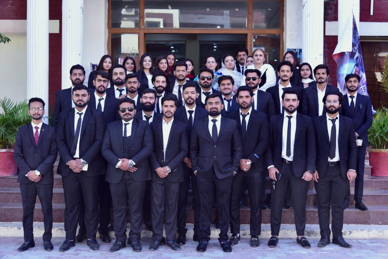 Adv Rashid Khan