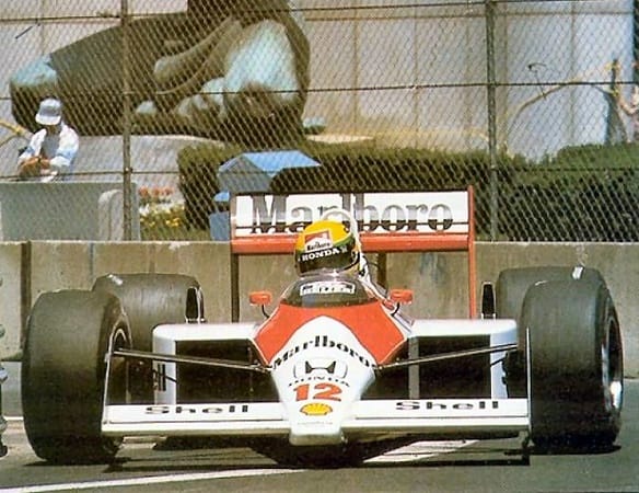 Ayrton Senna (McLaren-Honda MP4/4), Japanese GP, 1988. 📷 Sutton