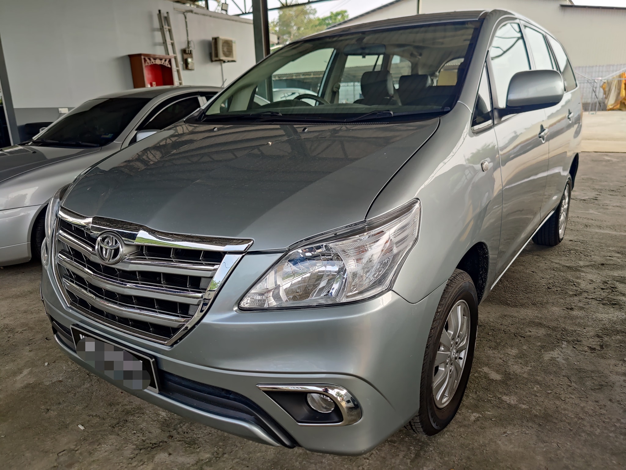 Toyota Innova 2.0 E Spec AT Tahun 2015 One Owner Very Clear Interior ...