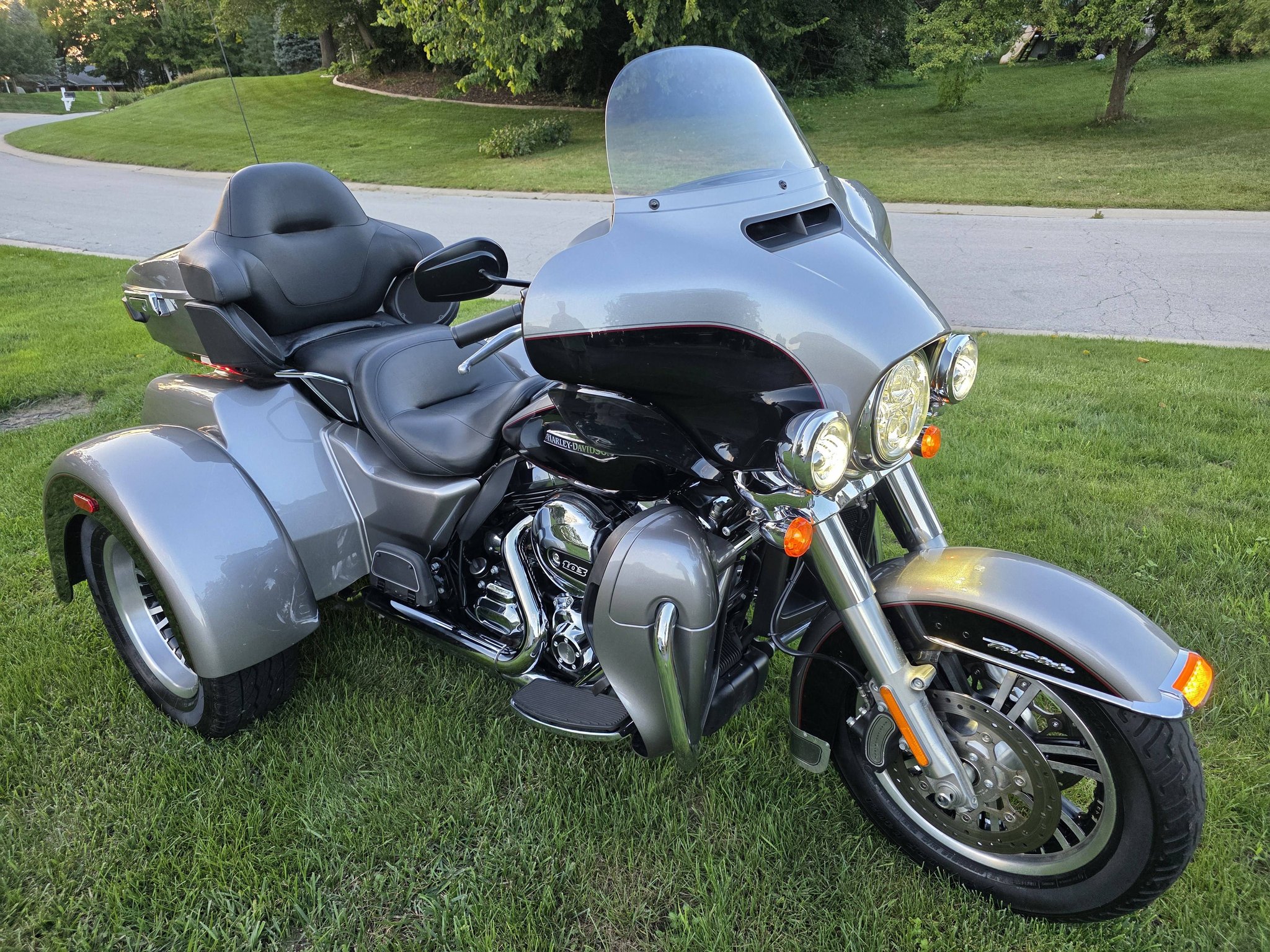 1980s Huffy Ultra Glide 3-speed utility trike for sale