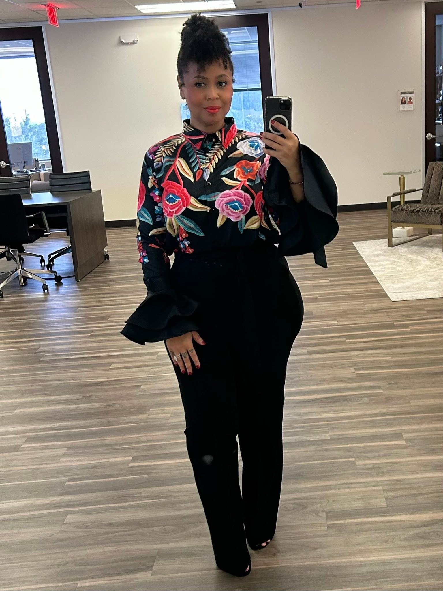 TODAY IS DRESS TO IMPRESS DAY AT WORK!!! HOW COOL IS THAT?!!!! #workflow