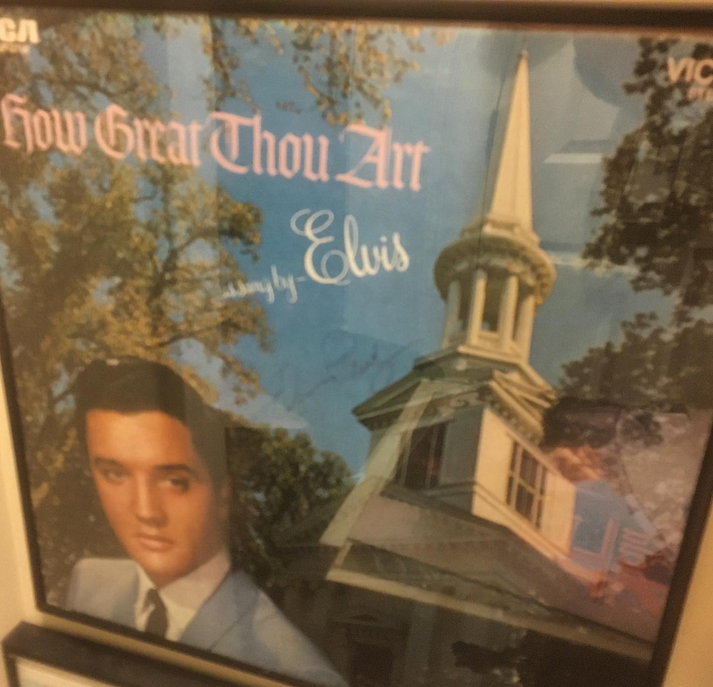Hello, Mr. Boone. Thanks for the picture with your LP signed by